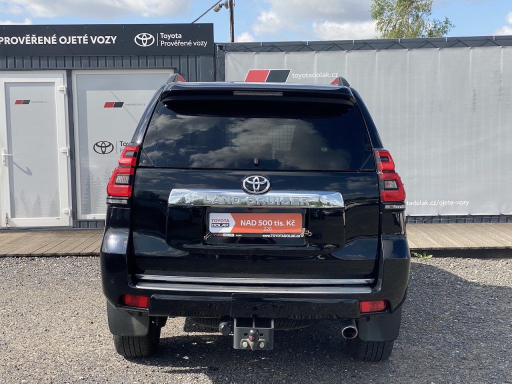 Toyota Land Cruiser, 2.8D, ČR, Invincible, 4x4, DPH - fotka 6