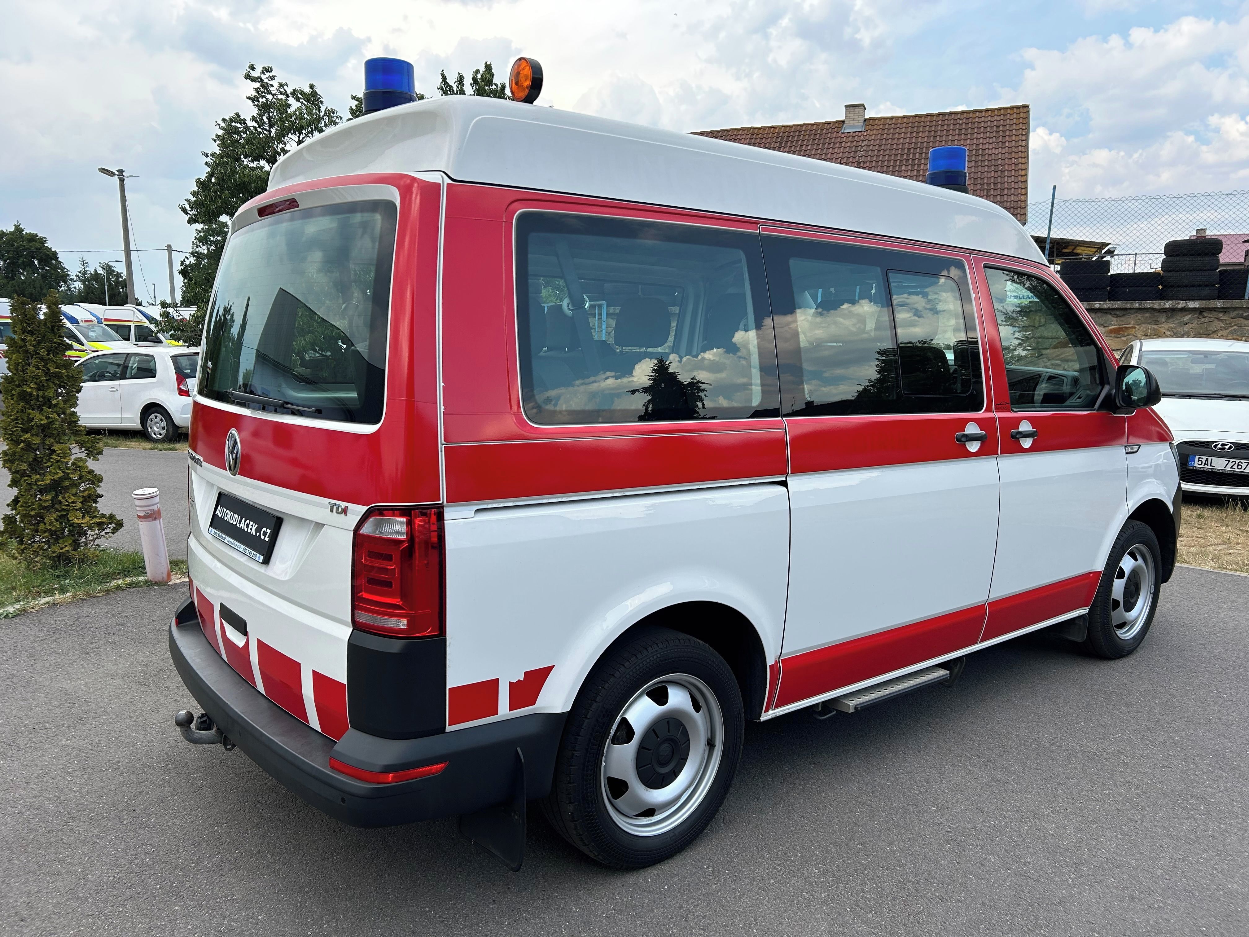 Volkswagen Transporter, T6 - 2.0 TDI 9míst - DSG - fotka 5