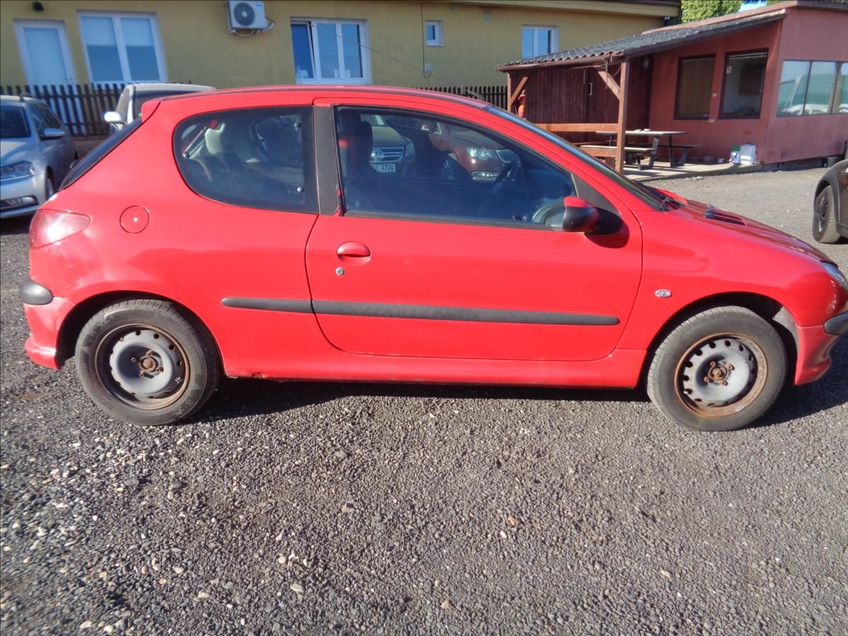Peugeot 206, 1,4 - fotka 6
