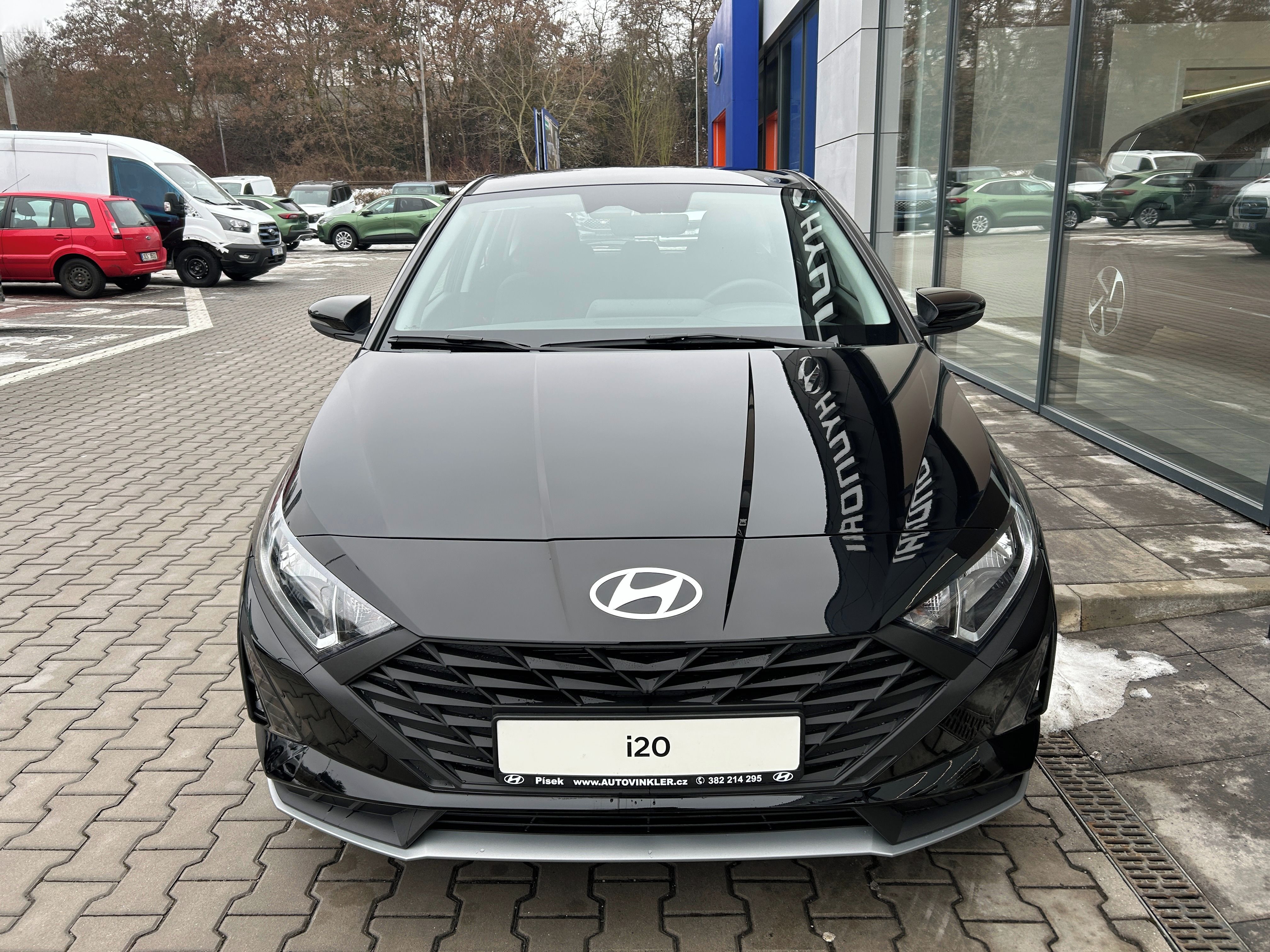 Hyundai i20, 26 1,0 T-GDI DCT GO! WINTER - fotka 2