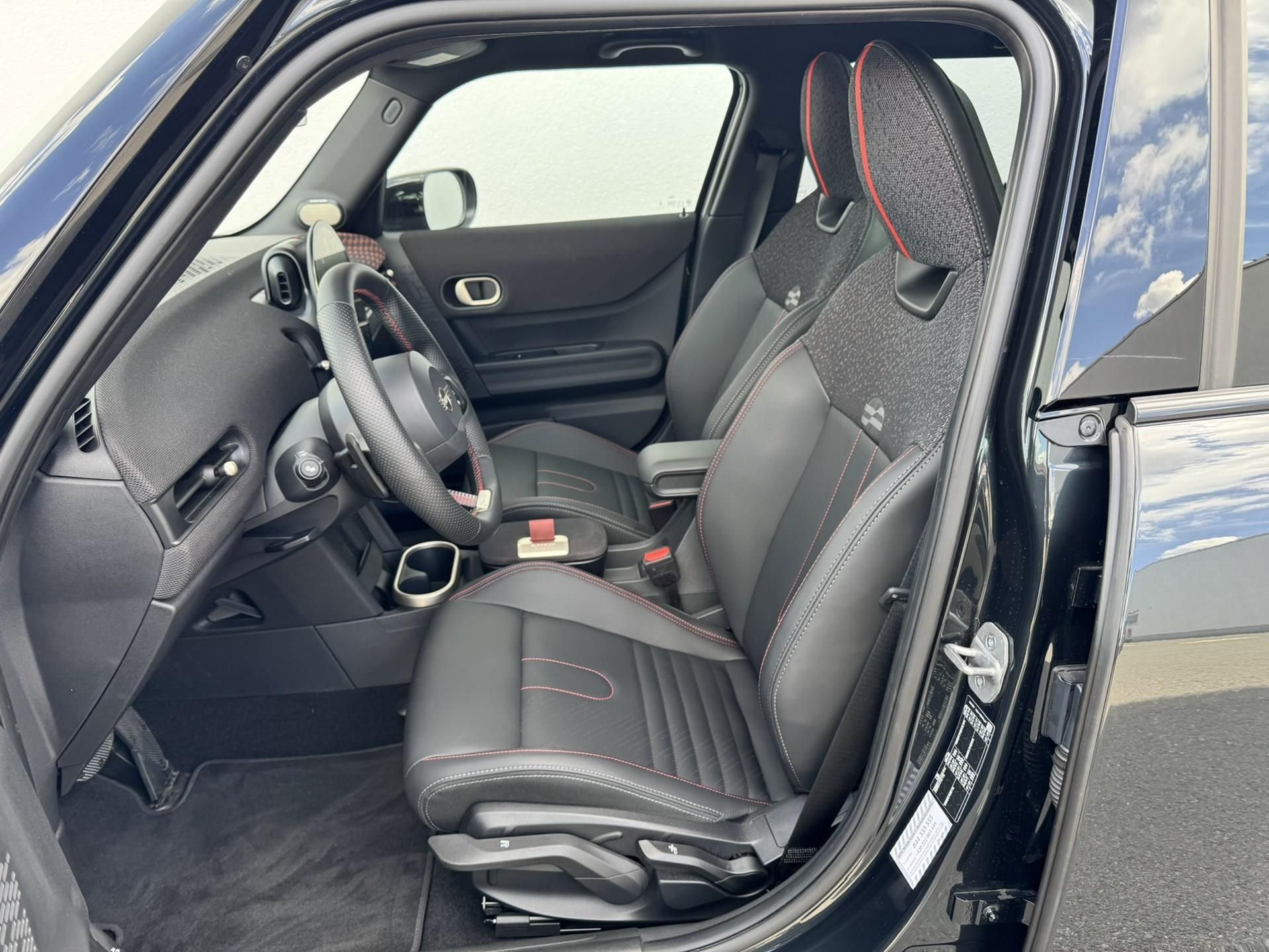 Mini Cooper S, MINI 5 door (F65) S - fotka 6