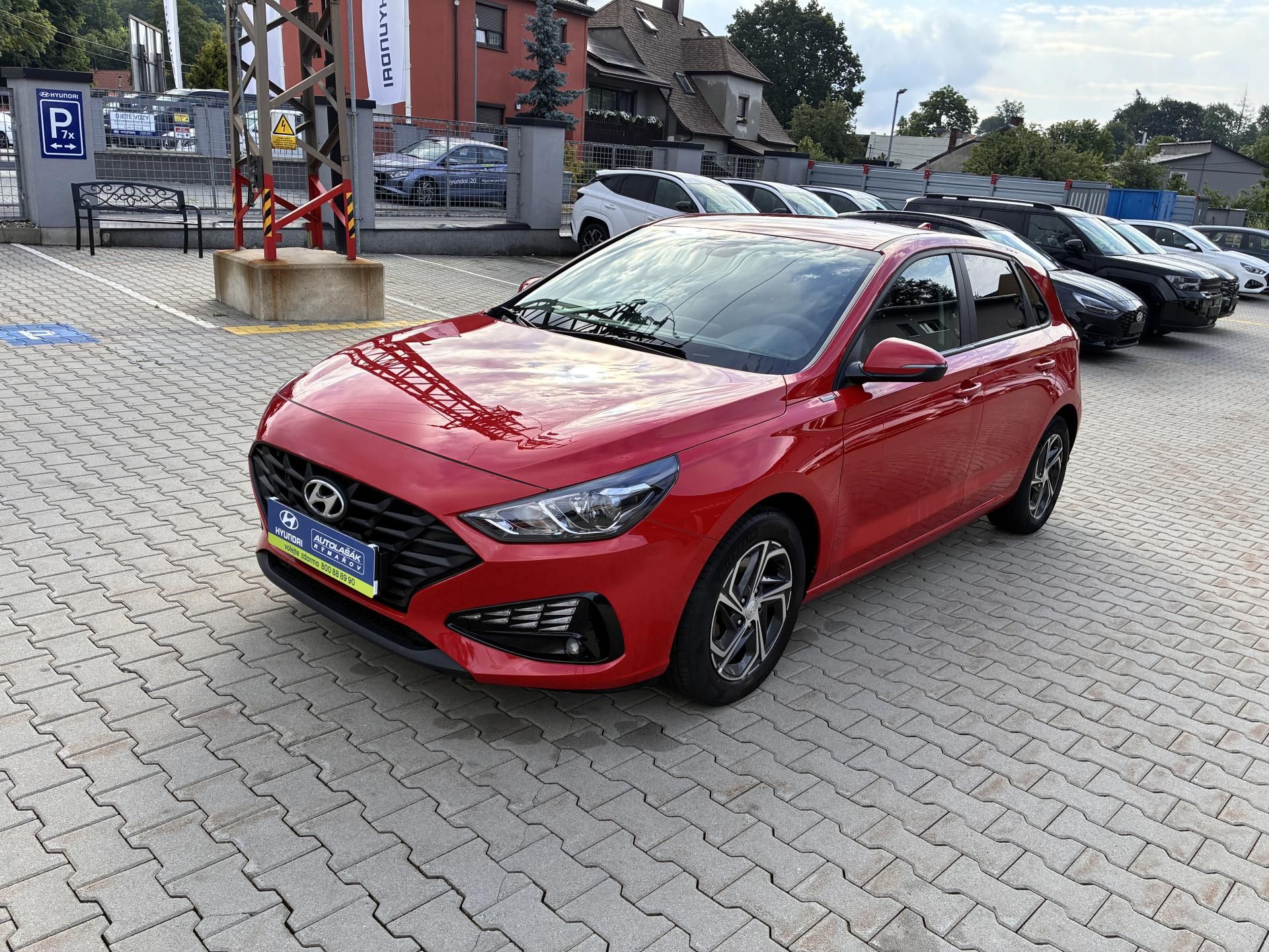Hyundai i30, HB 1.5DPi 81kW COMFORT TAŽNÉ - fotka 3