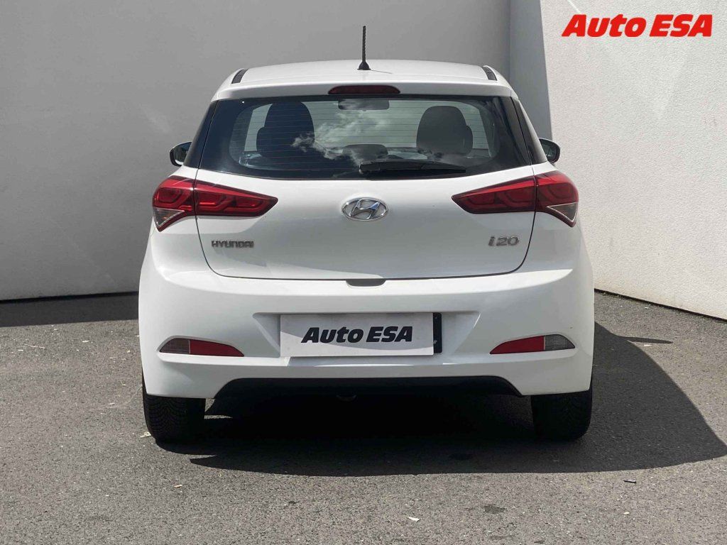 Hyundai i20, 1.2,Go! - fotka 5