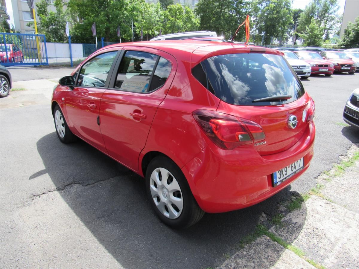 Opel Corsa, 1,2 i 51kW - fotka 4