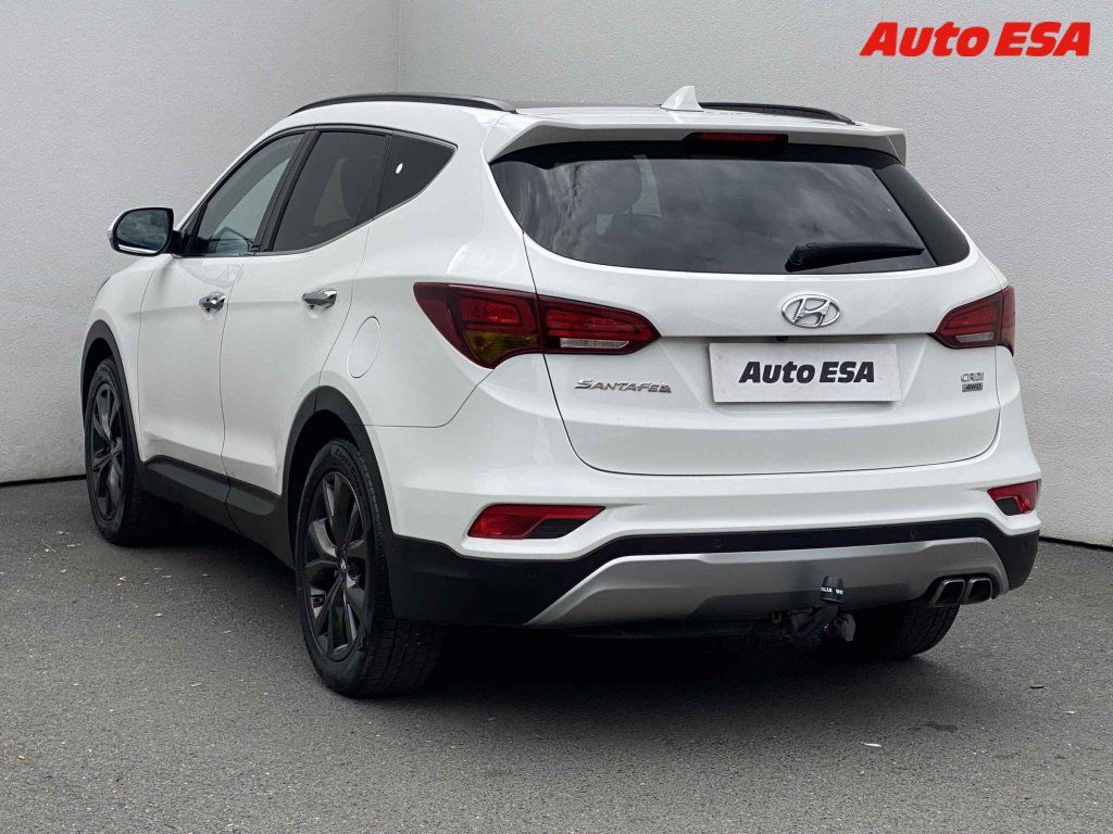 Hyundai Santa Fe, 2.2d 4x4,4x4,AT,Panorama - fotka 6