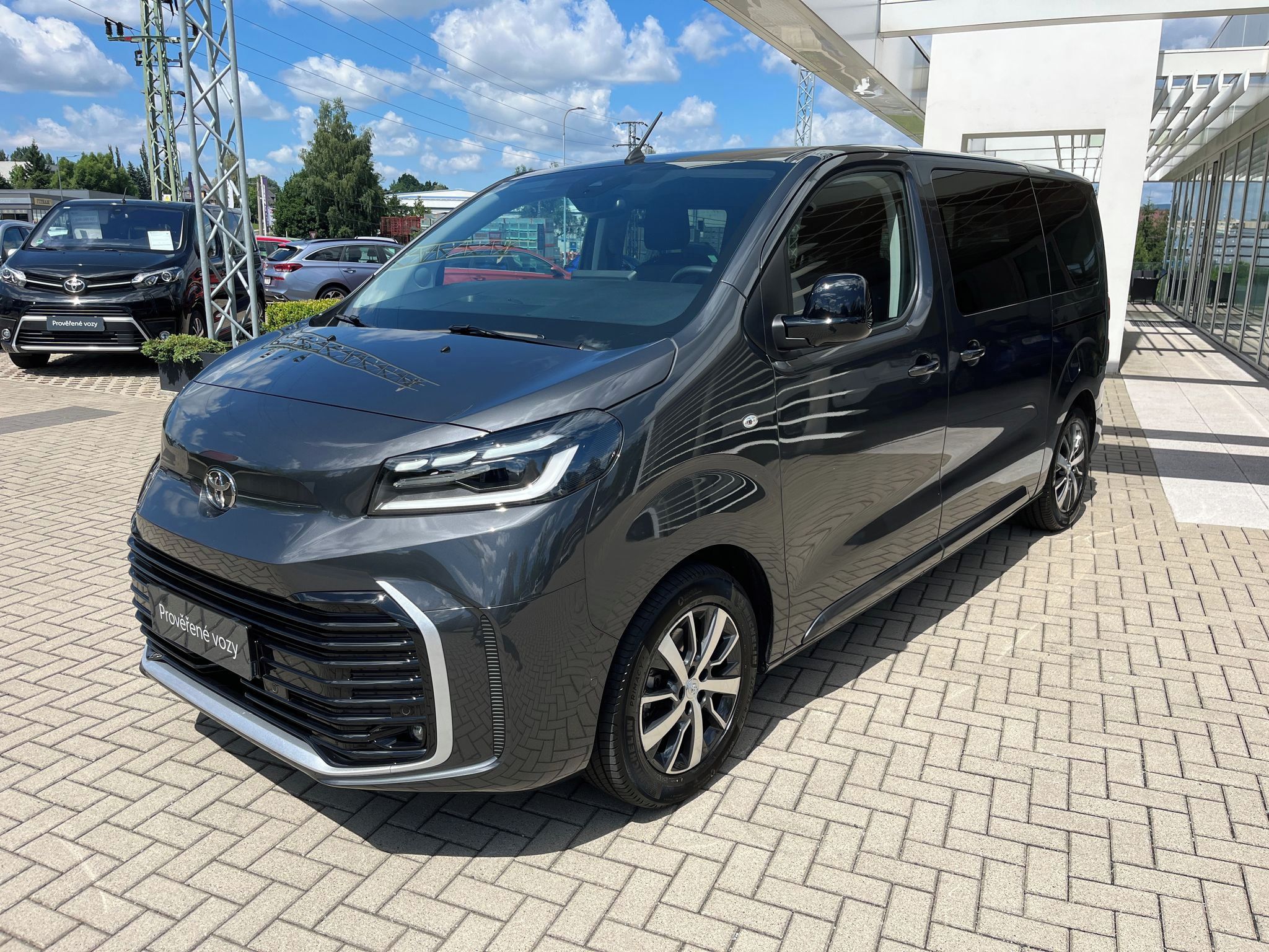 Toyota Proace Verso, 2.0D 144k L1 Family Webasto 8S - fotka 2