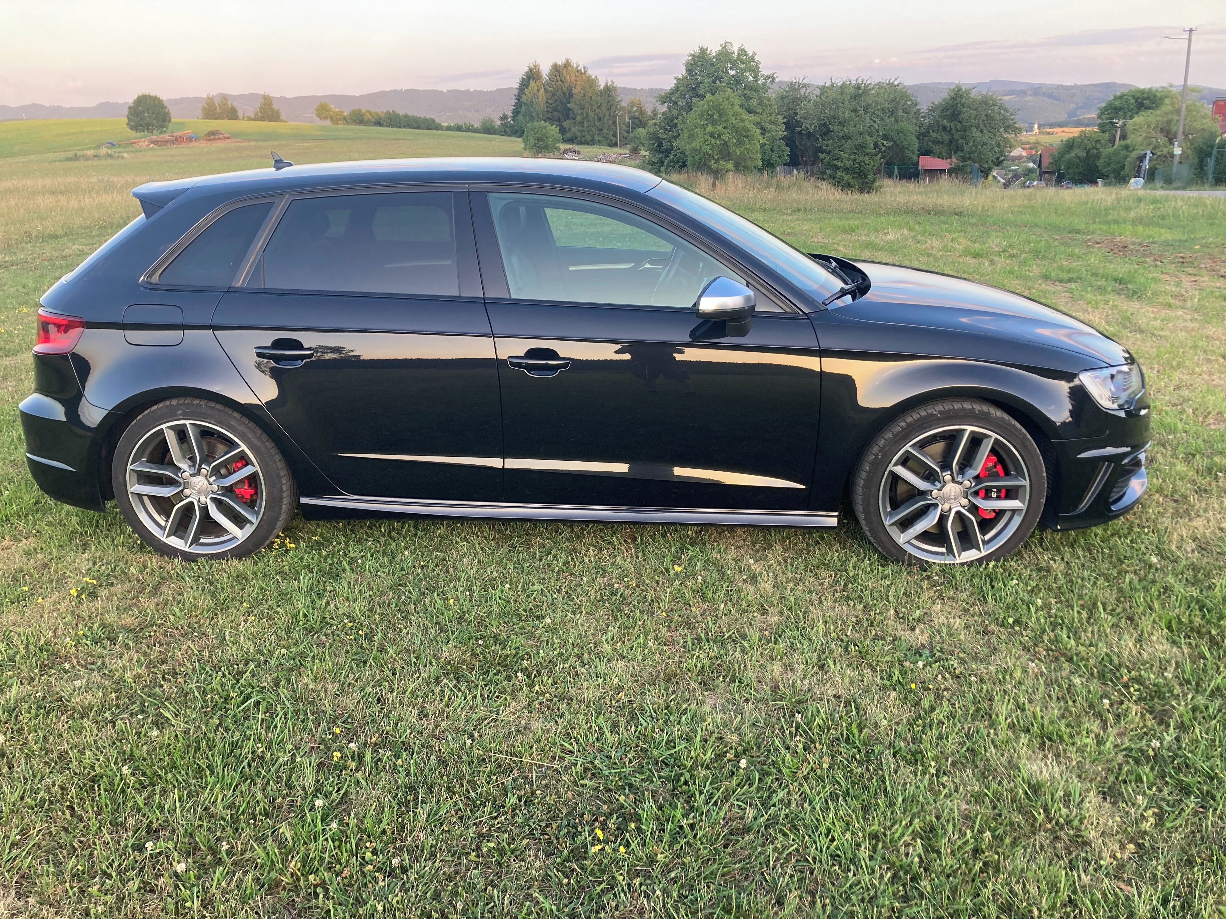 Audi S3, Audi S3 Sportback 2.0 TFSI - fotka 4
