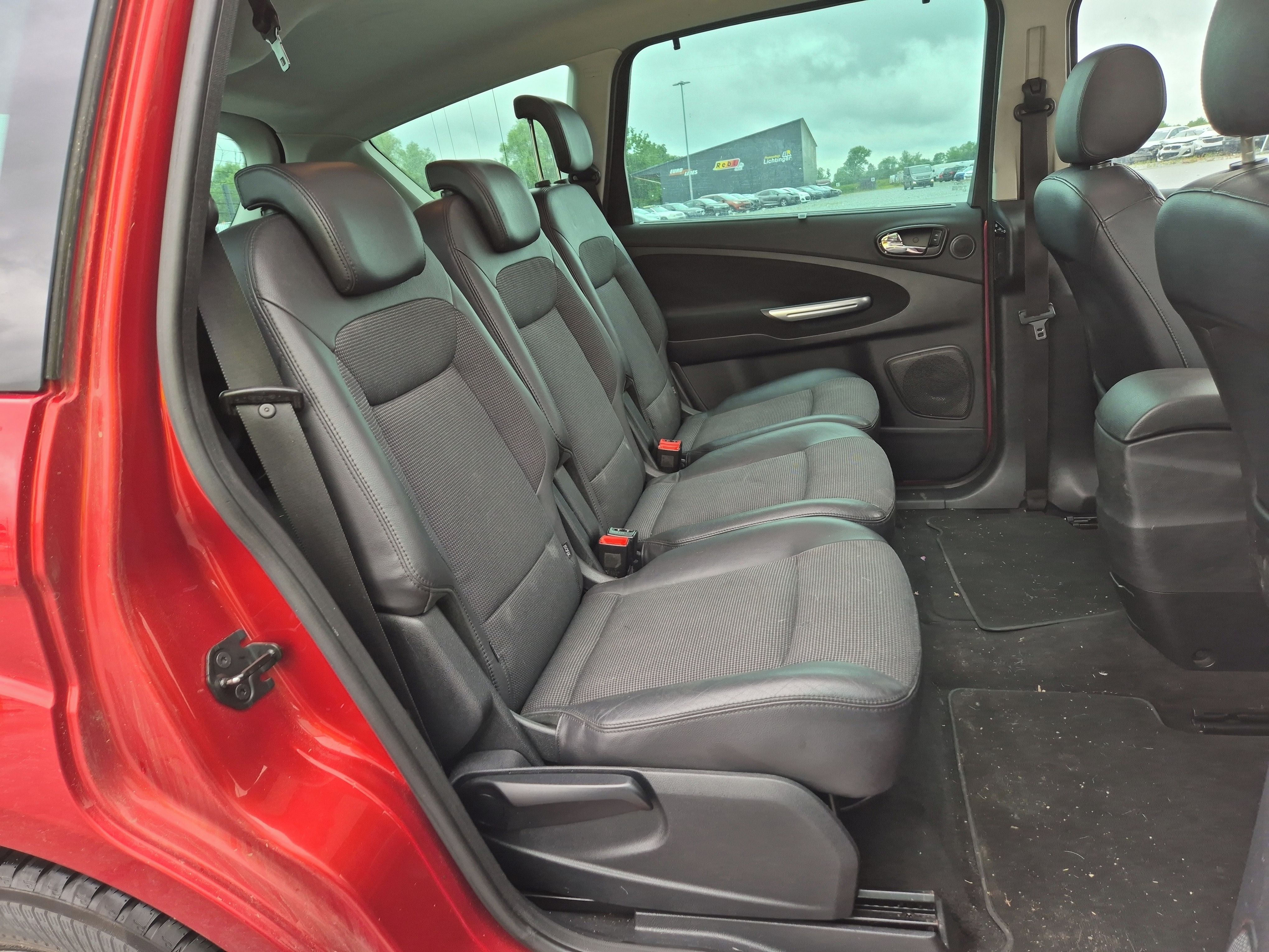 Ford S-MAX, 2,5 Titanium - fotka 6