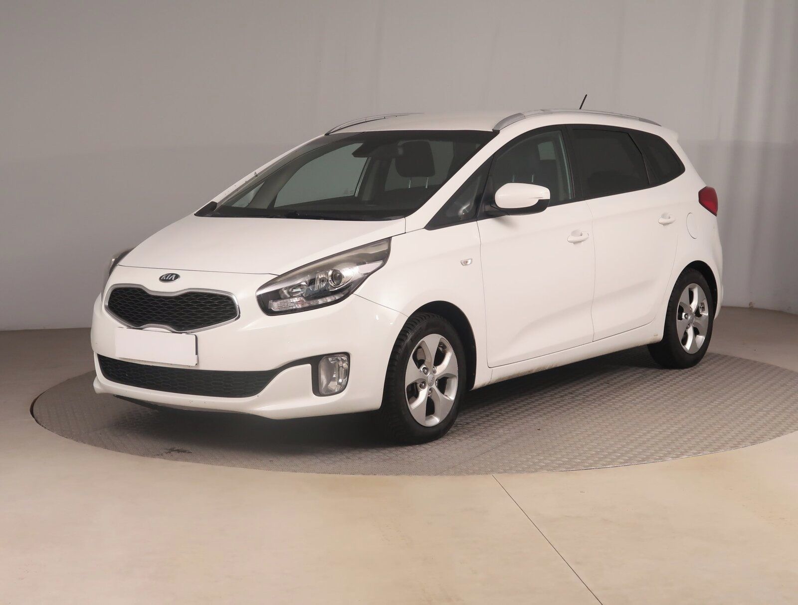 Kia Carens, 1.6 GDI, Serv.kniha - fotka 2