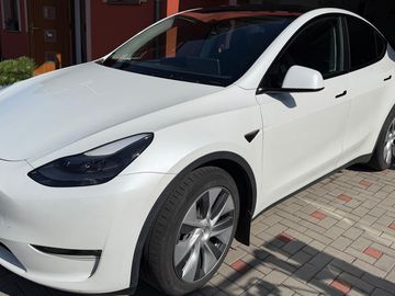 Model Y, LR,4x4,DPH,tažné,zár.