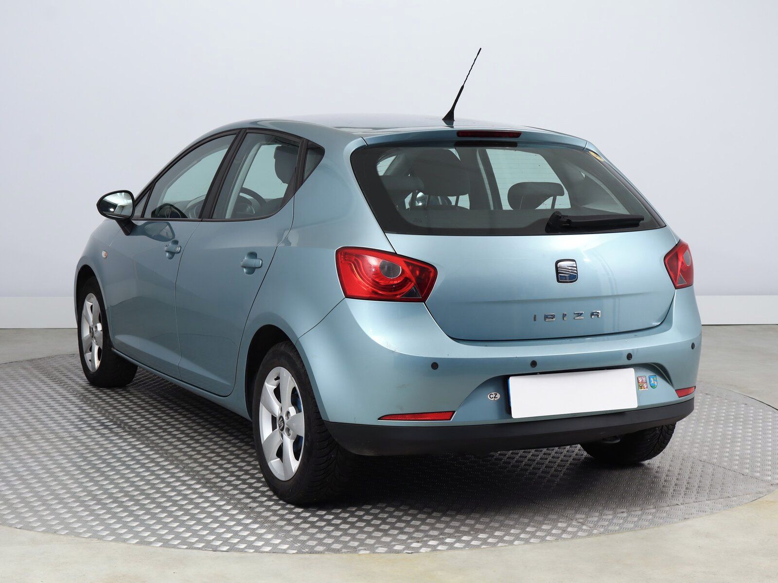 Seat Ibiza, 1.4 16V, LPG, po STK - fotka 4