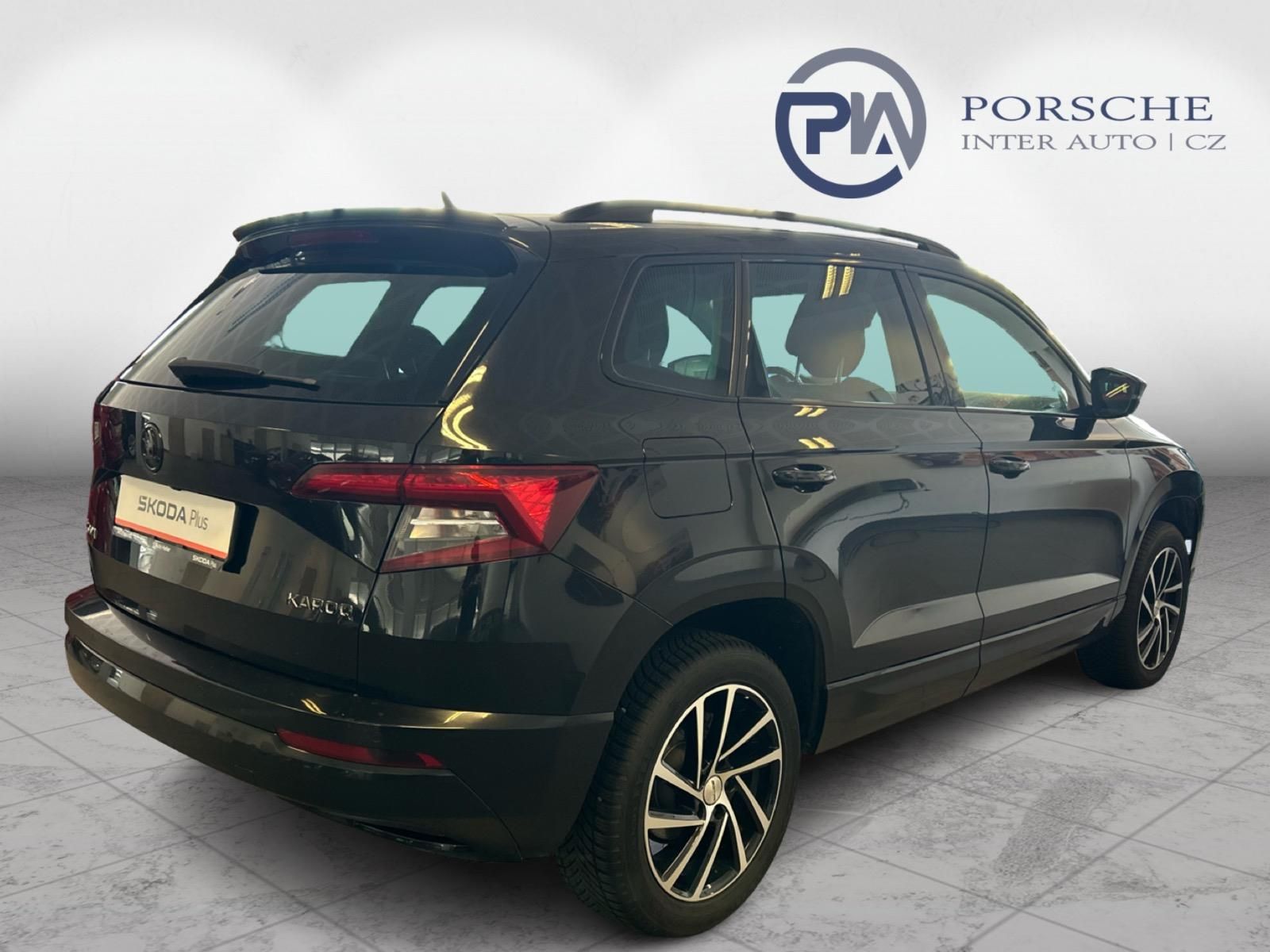 Škoda Karoq, Style EDICE 100 DSG 1,6 TDi 85 - fotka 2