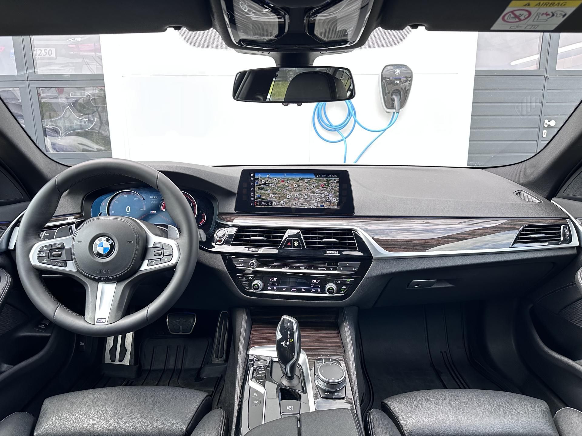 BMW Řada 5, 540d xDrive M-Sport - fotka 6