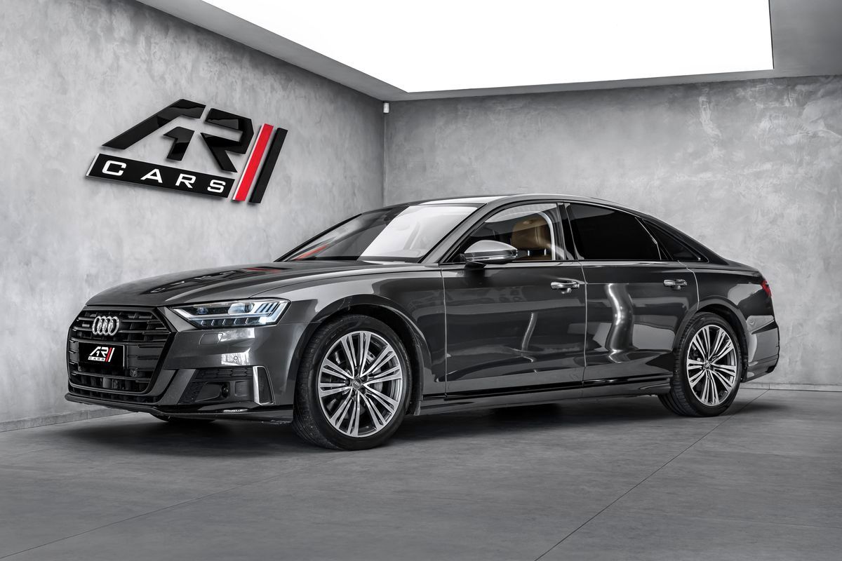 Audi A8, 55TFSI Q Masáže Nezávislé BO