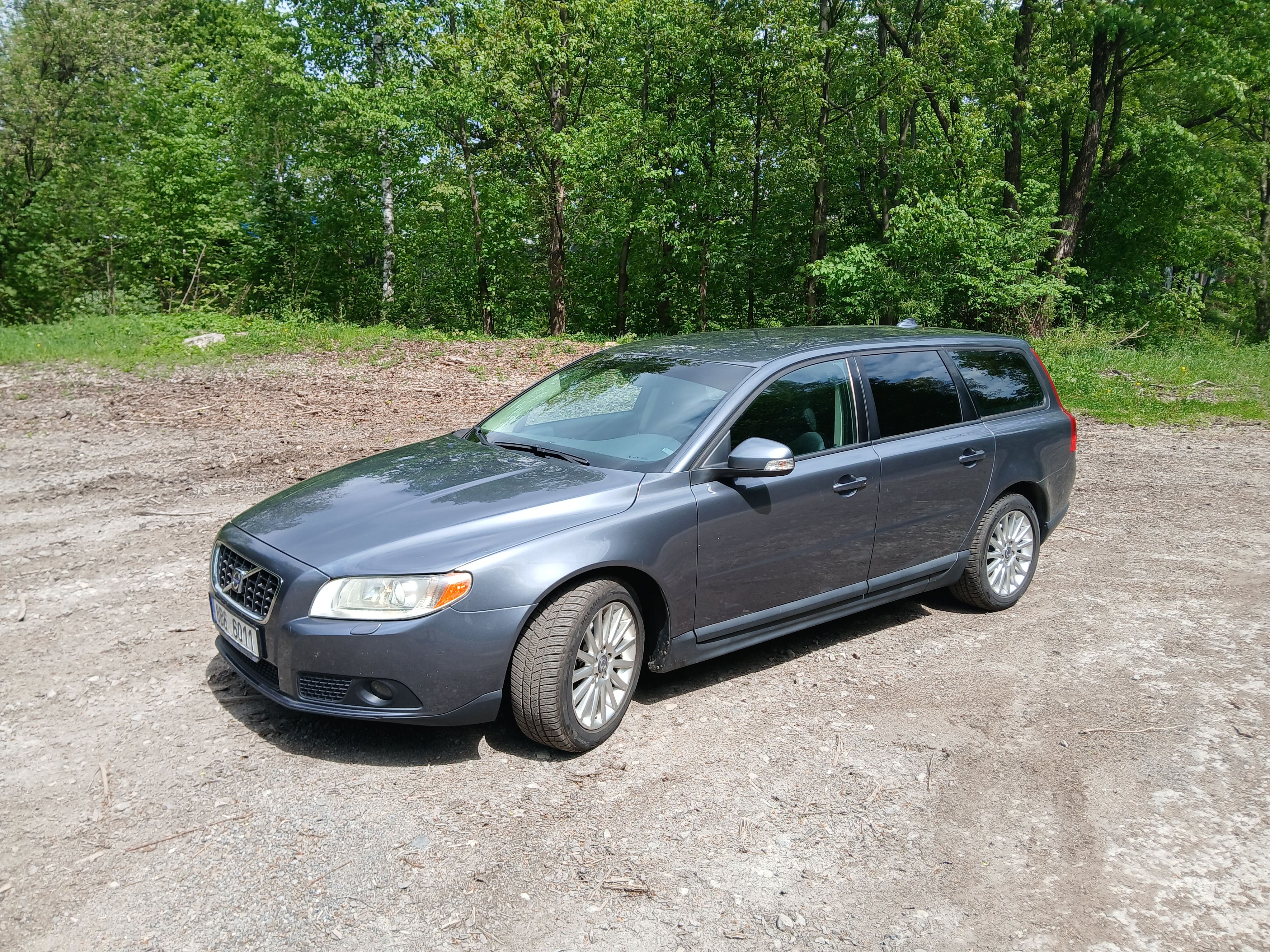 Volvo V70, Volvo V70, 2.0D, r.v. 2008 - fotka 2