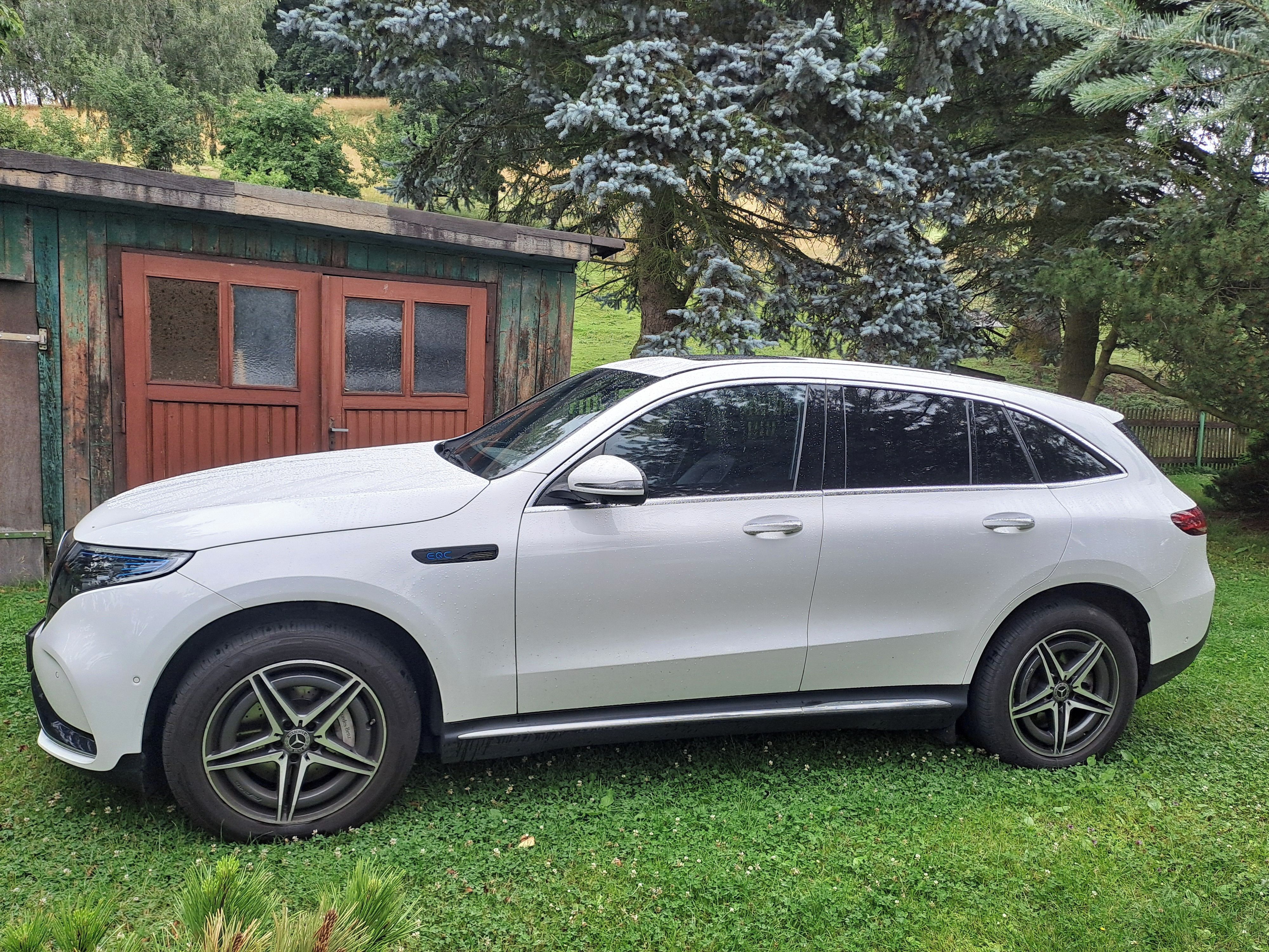 Mercedes-Benz EQC, 400 4 matic AMG  SOH 97,1 - fotka 5