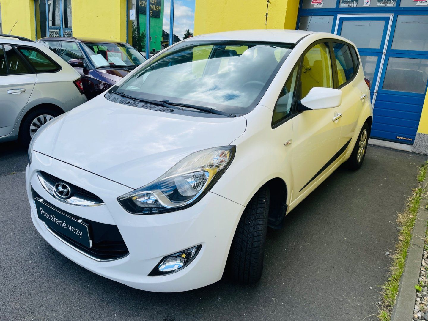 Hyundai ix20, 1.4 i BENZÍN NAJETO JEN 58 TIS - fotka 3