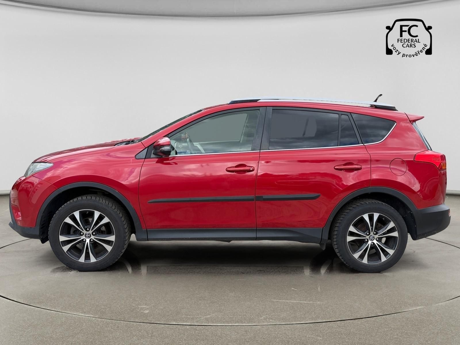 Toyota Rav4, 2.2 D-4D 110 kW Active 4x4 - fotka 2