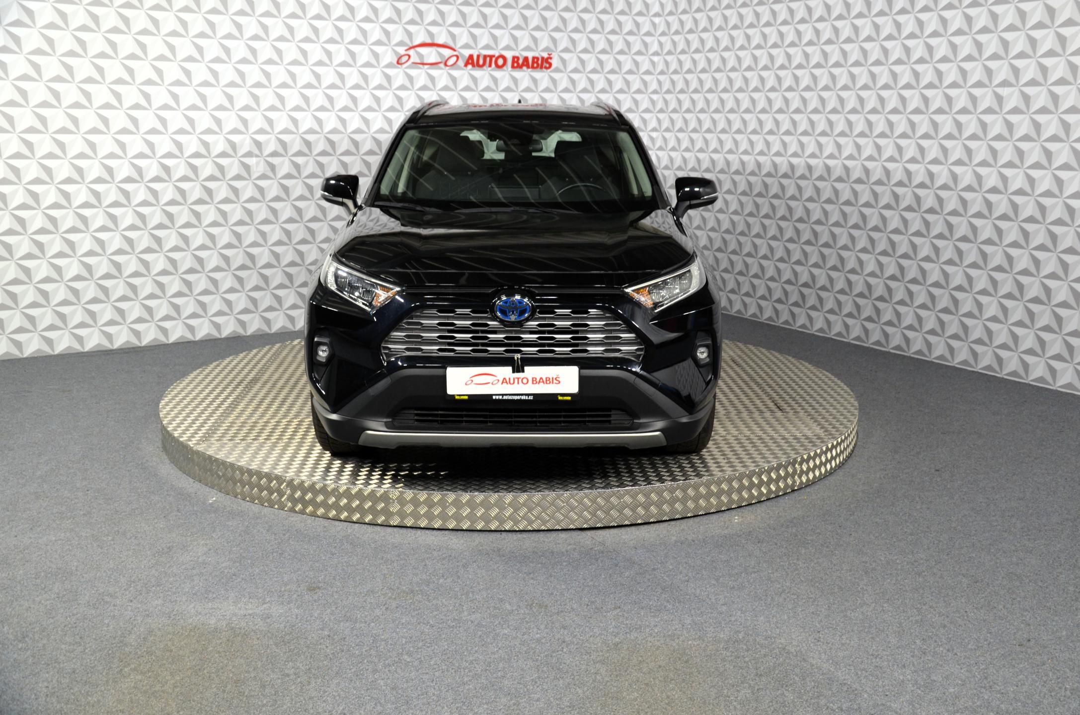 Toyota Rav4, 2.5 Hybrid Comfort 4WD e-CVT - fotka 2