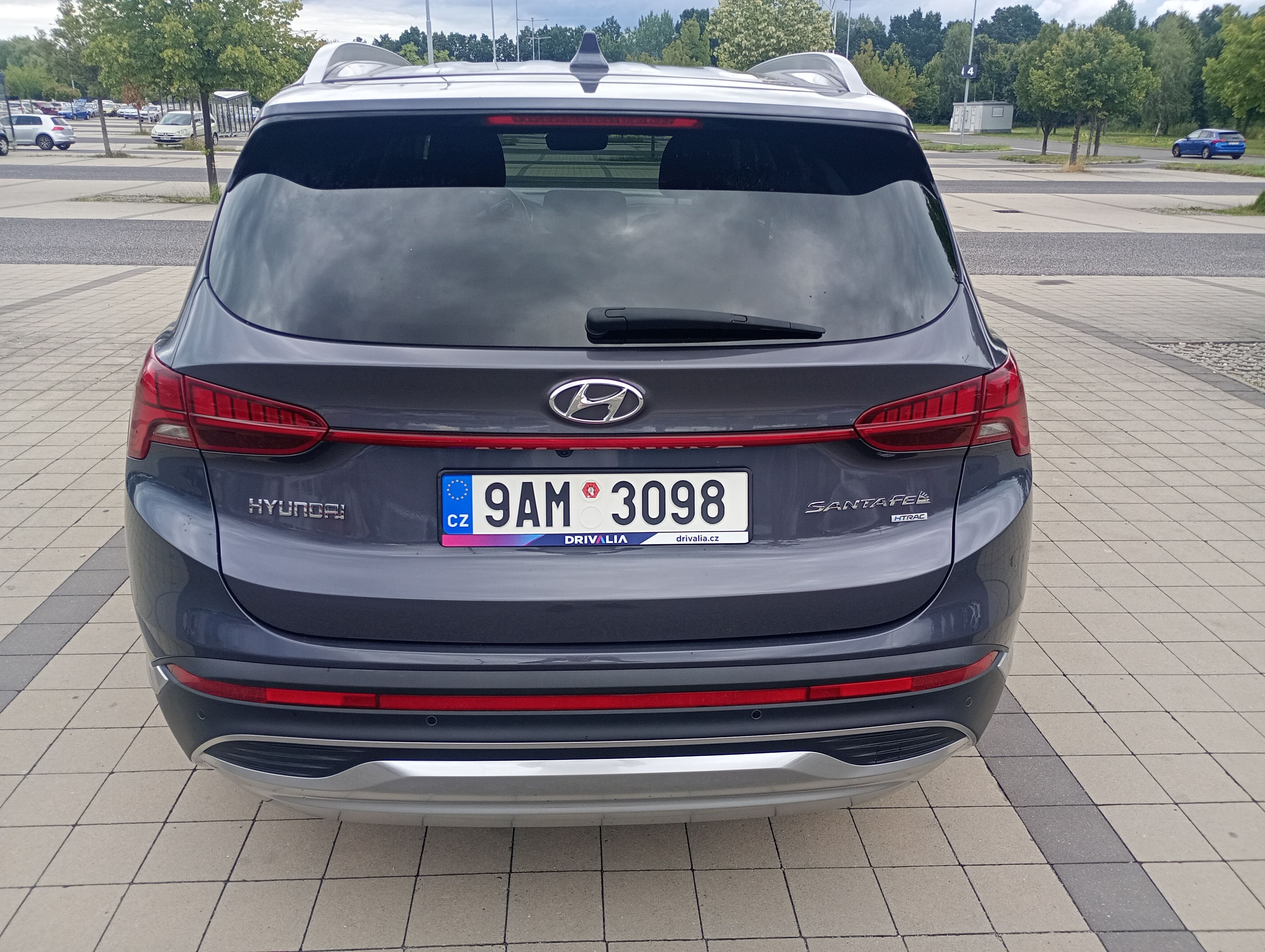 Hyundai Santa Fe, 2.2 CRDI, Aut,4x4, DPH, záruka - fotka 6