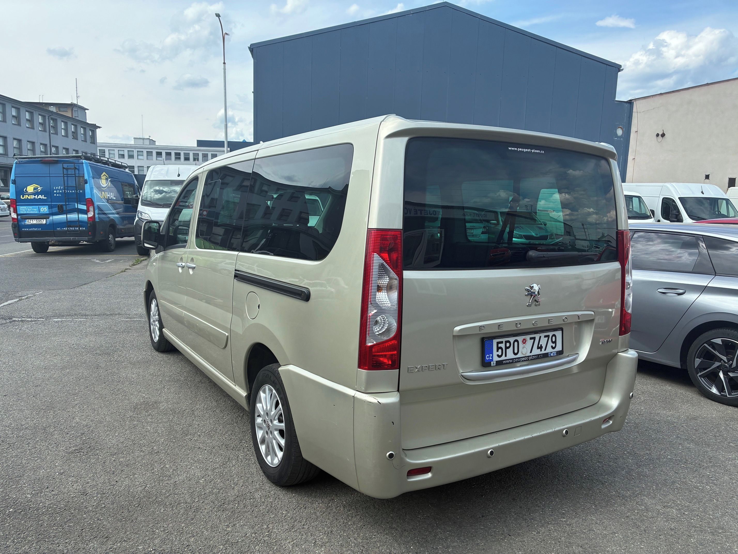 Peugeot Expert, 2,0HDi 100kw   Long 8míst - fotka 4