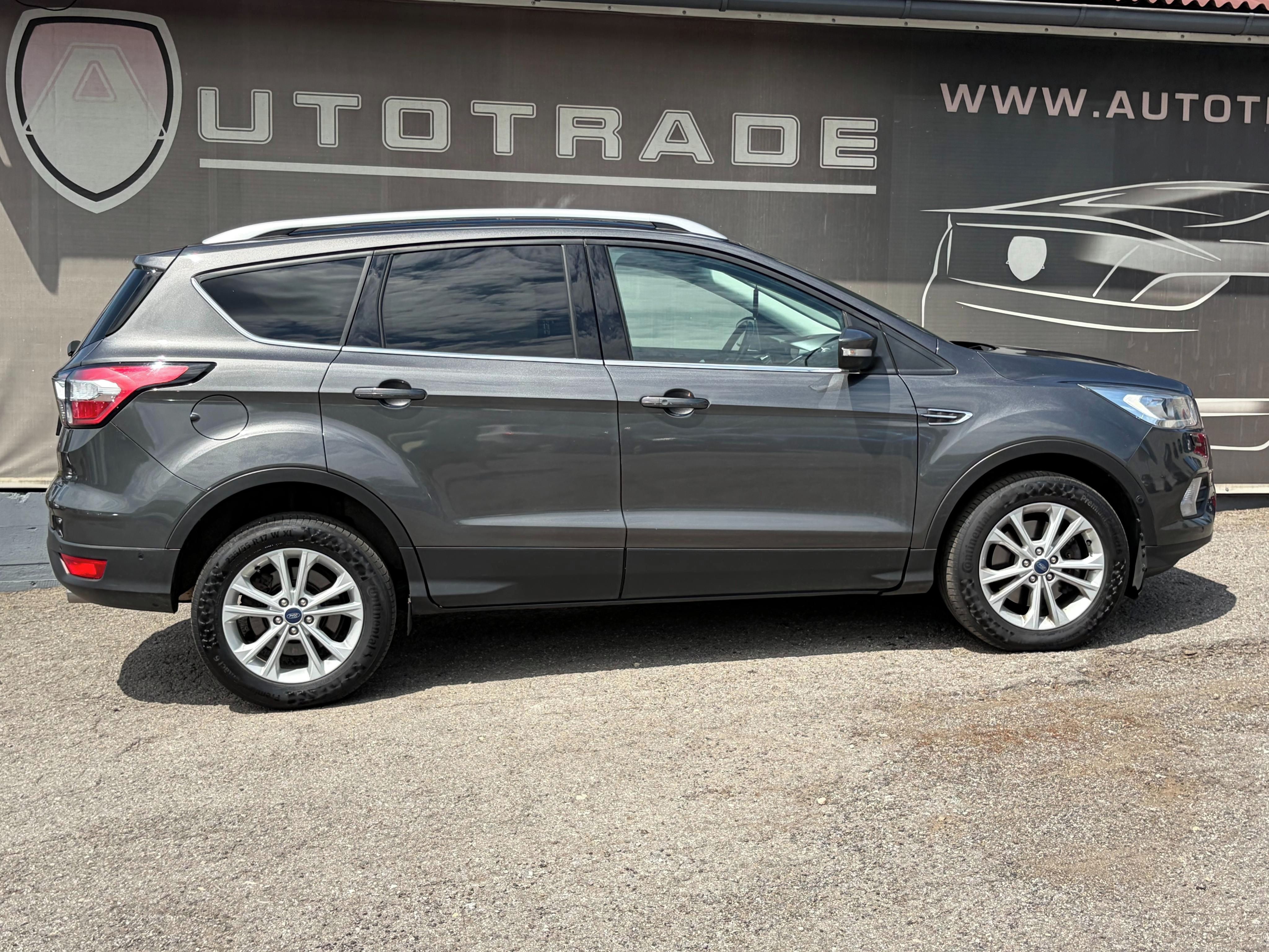Ford Kuga, 2.0 TDCi 110kW, 4x4, Titanium - fotka 5
