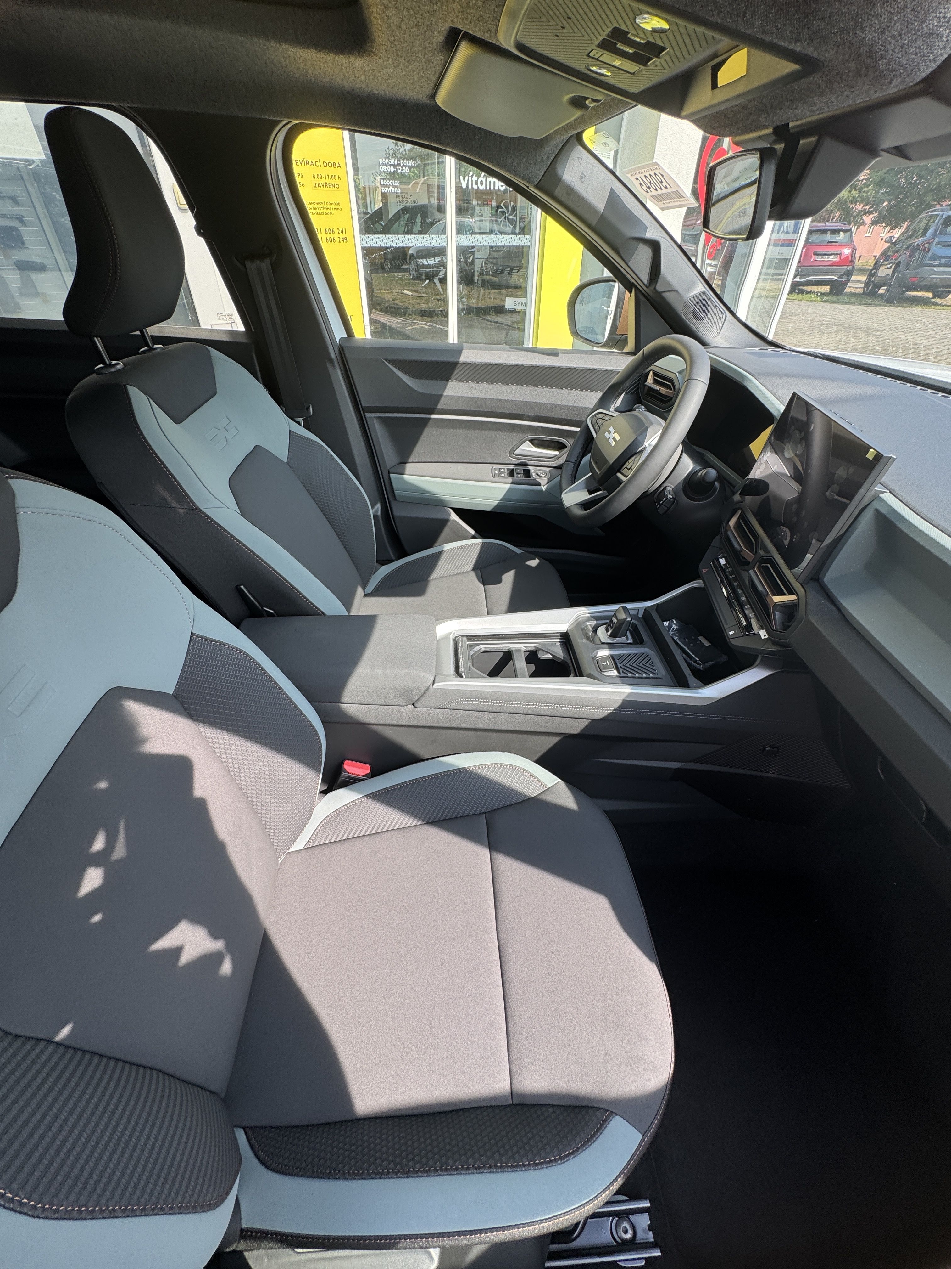 Dacia Bigster, Extreme Hybrid 155 - fotka 6