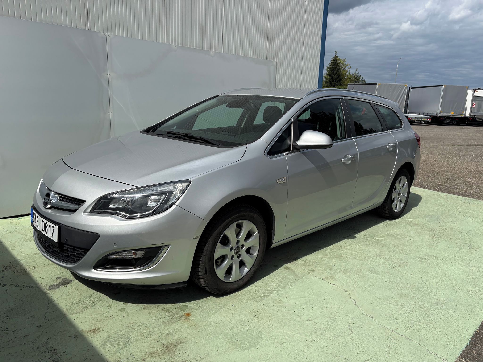 Opel Astra, 1,6, 81kW Sports Tourer, Tažné - fotka 3