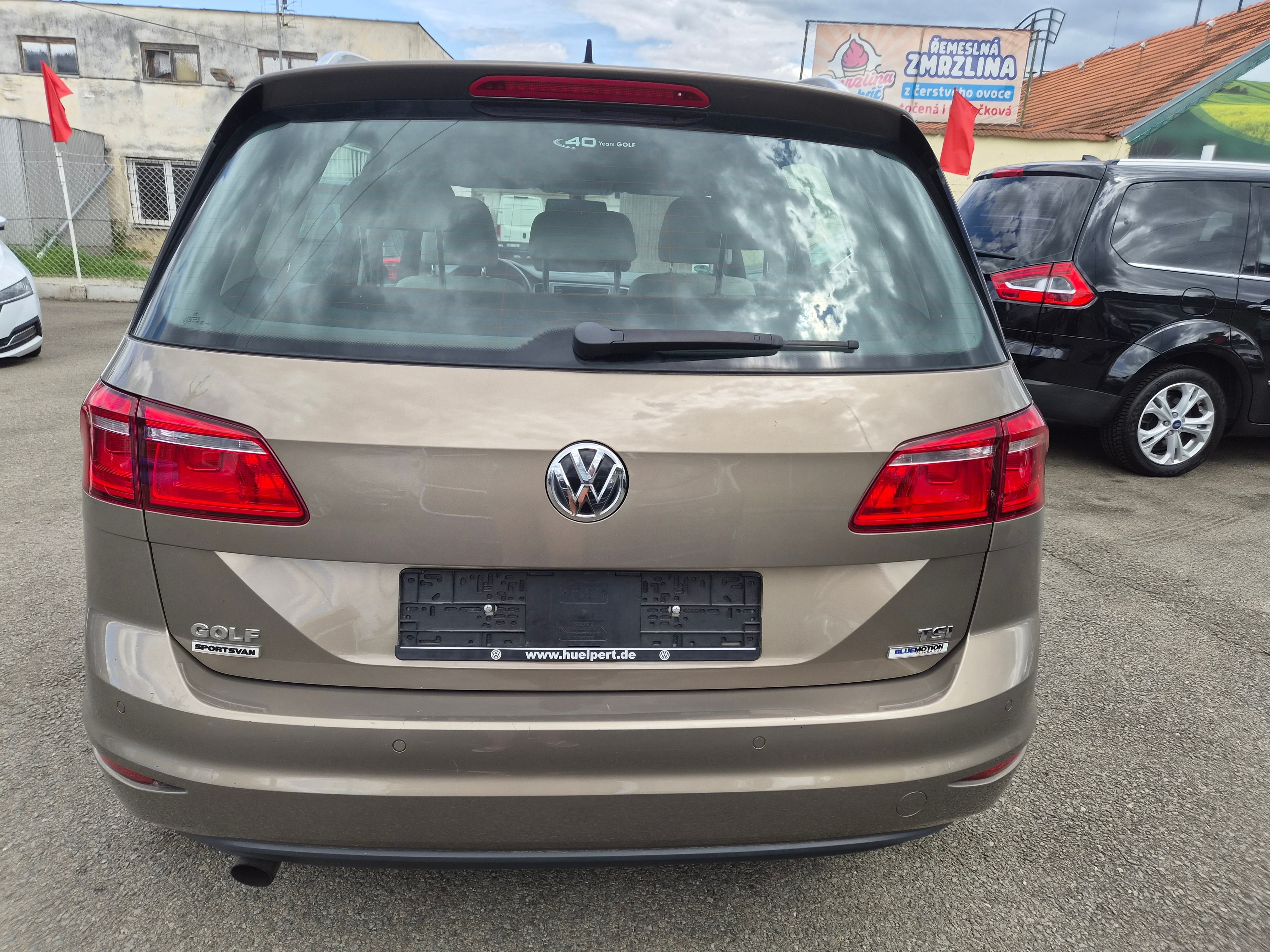 Volkswagen Golf Sportsvan, 1,2 TSI 81 KW DSG,66 594 KM - fotka 4