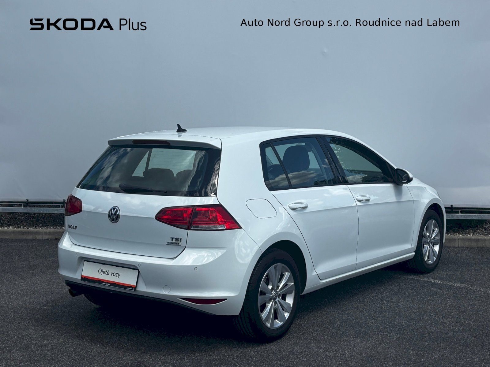 Volkswagen Golf, GOLF COMFORTLINE 1,2 TSI 6G - fotka 2