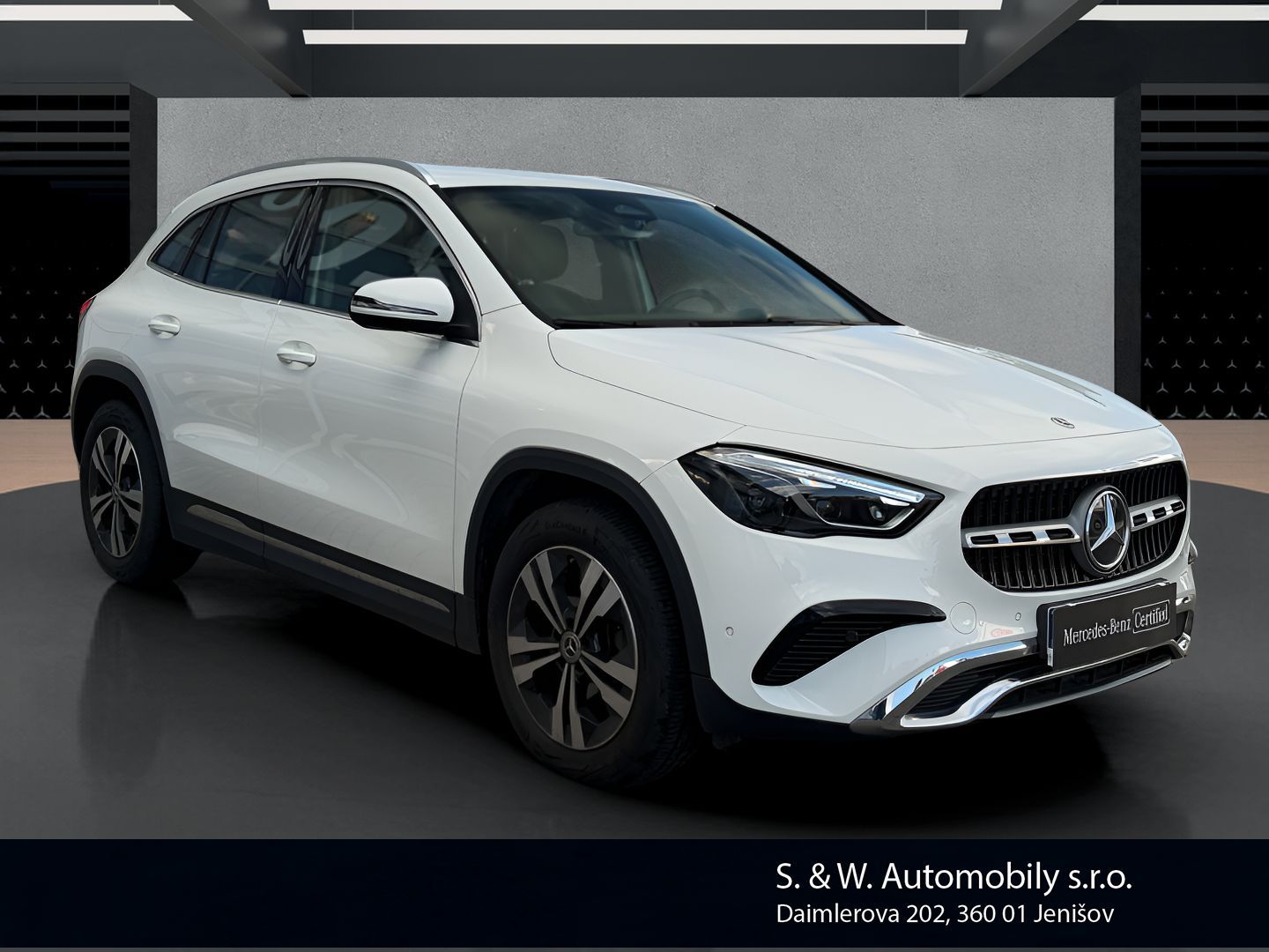 Mercedes-Benz GLA, GLA180d - fotka 3