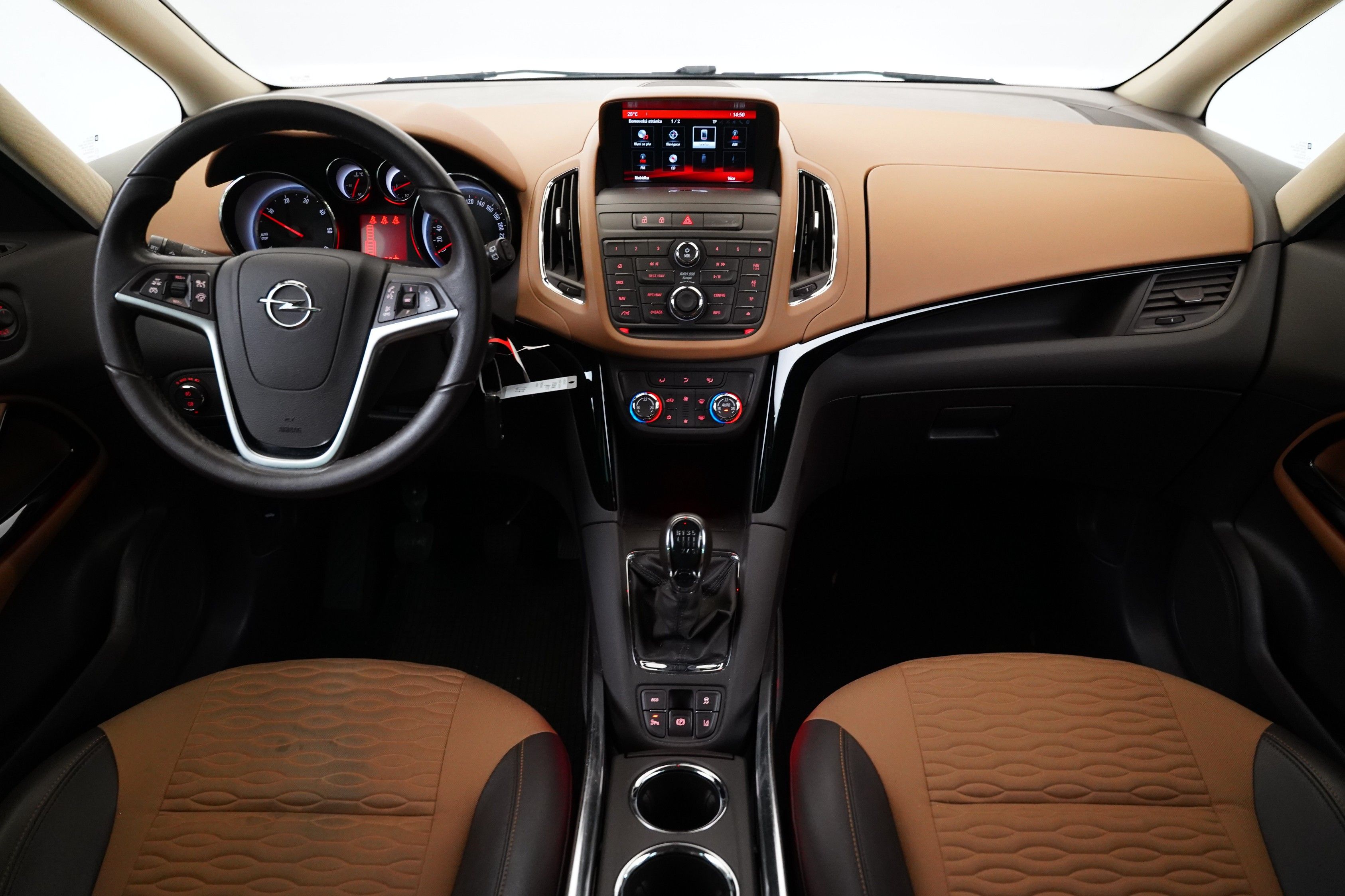 Opel Zafira, 1.6 CDTI 100 kW Cosmo Pack - fotka 5