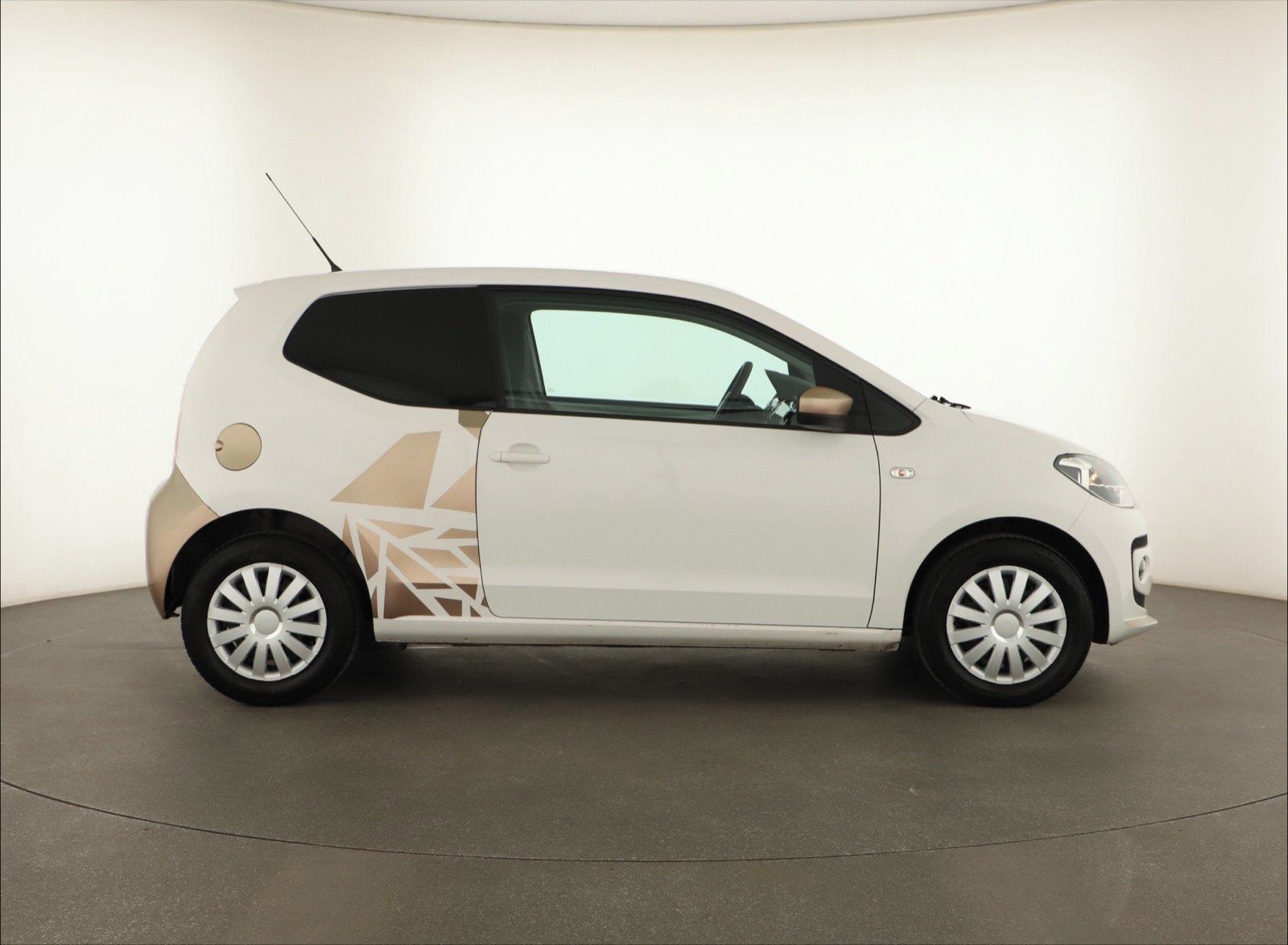 Volkswagen Up!, 1.0 MPI, Klima, El. okna - fotka 6