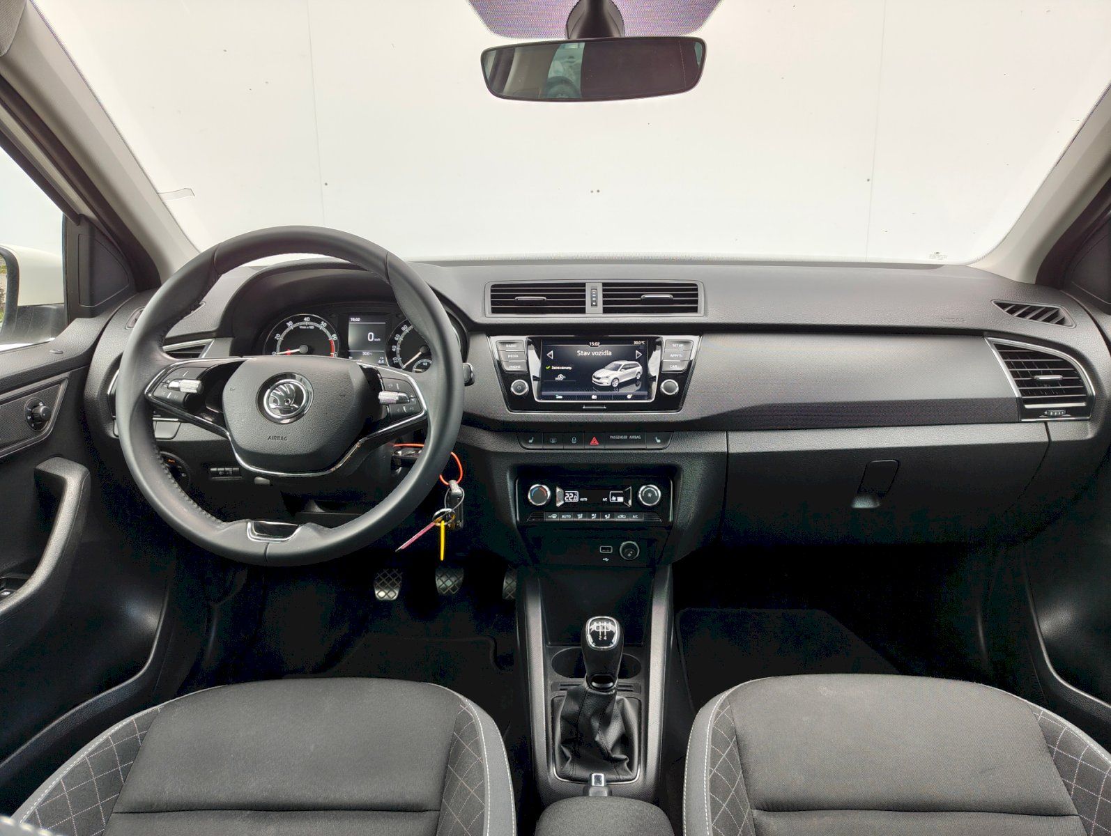 Škoda Fabia, 1.0 TSI 70kW Ambition Combi To - fotka 5