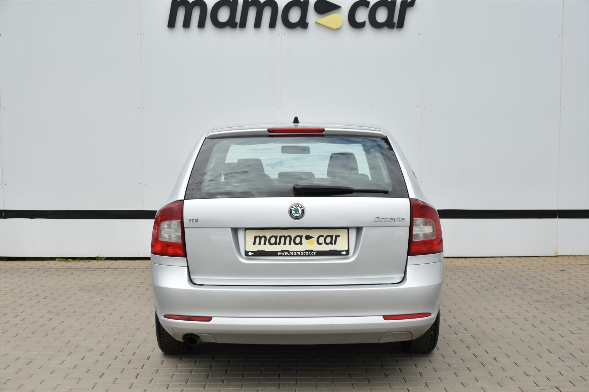 Škoda Octavia, 1.6 TDI  77kW KLIMA SERVIS.KN. - fotka 6