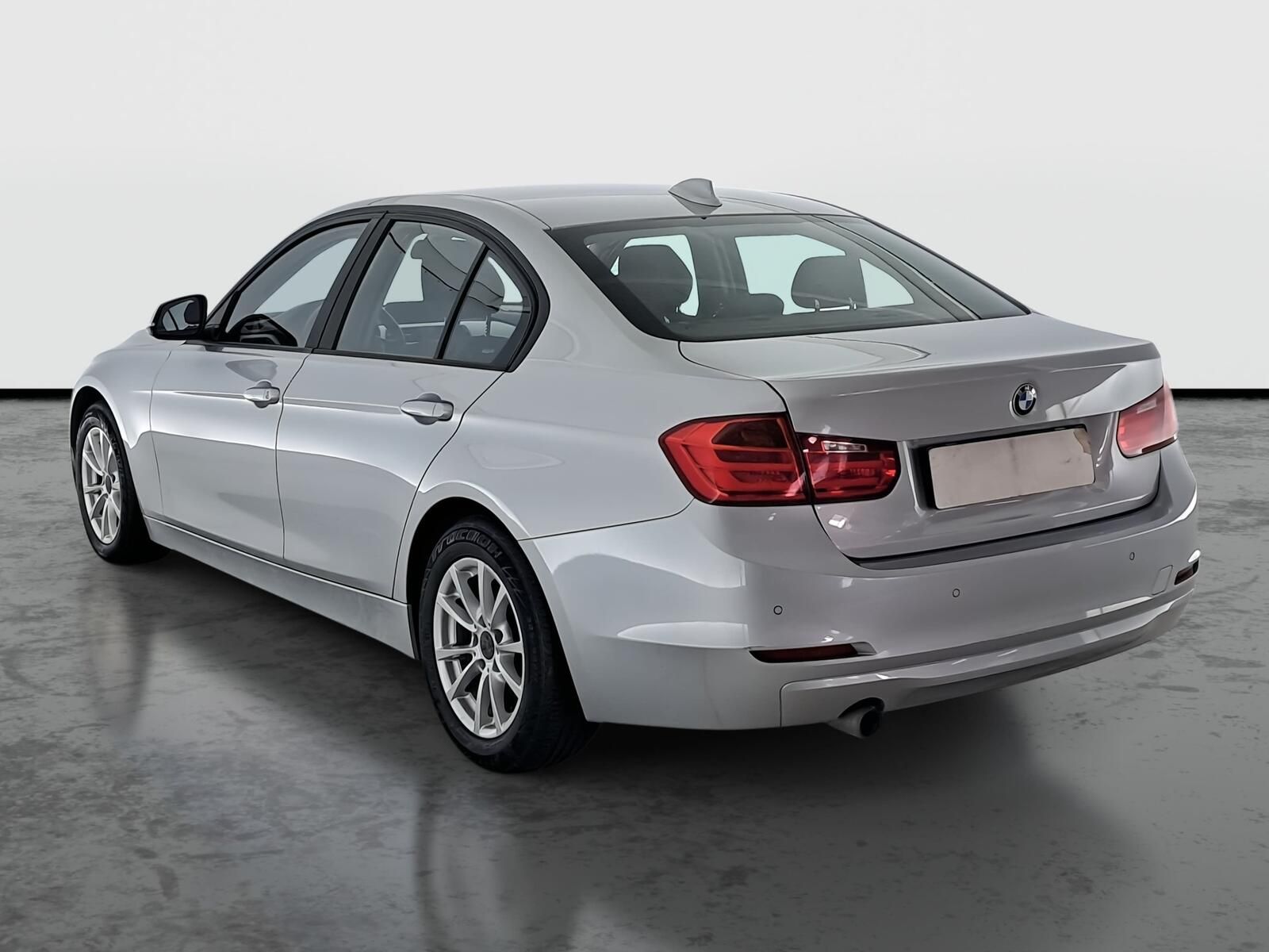 BMW Řada 3, 316 d, Xenony - fotka 4
