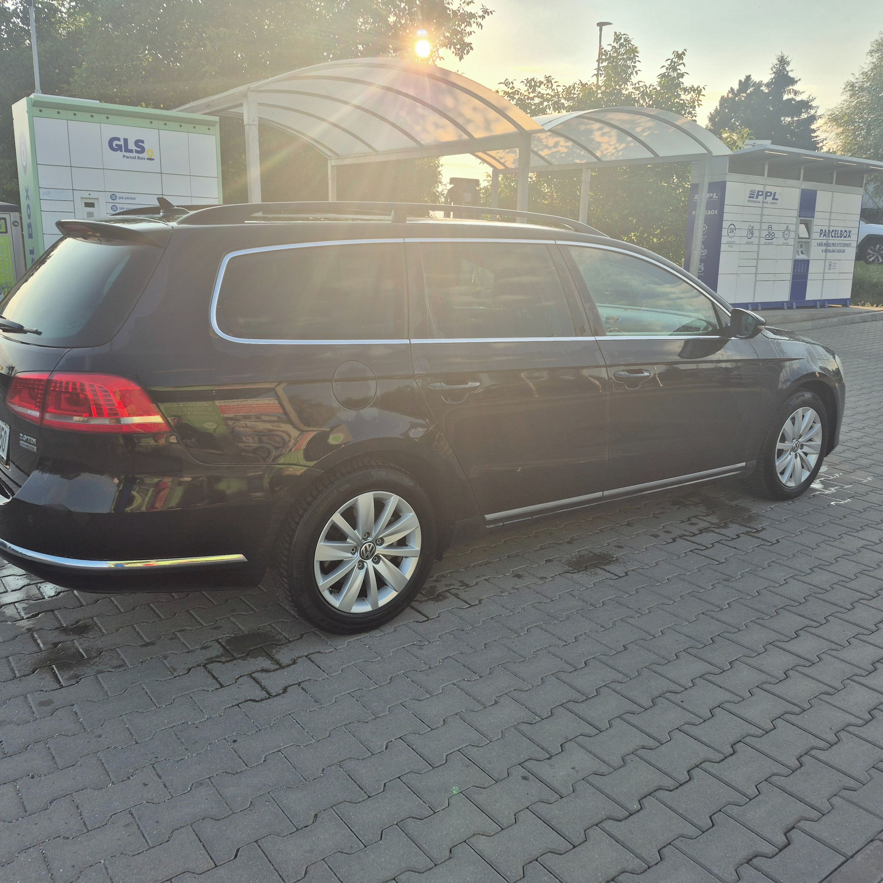 Volkswagen Passat Variant, 2.0 TDI Servisováno - fotka 5