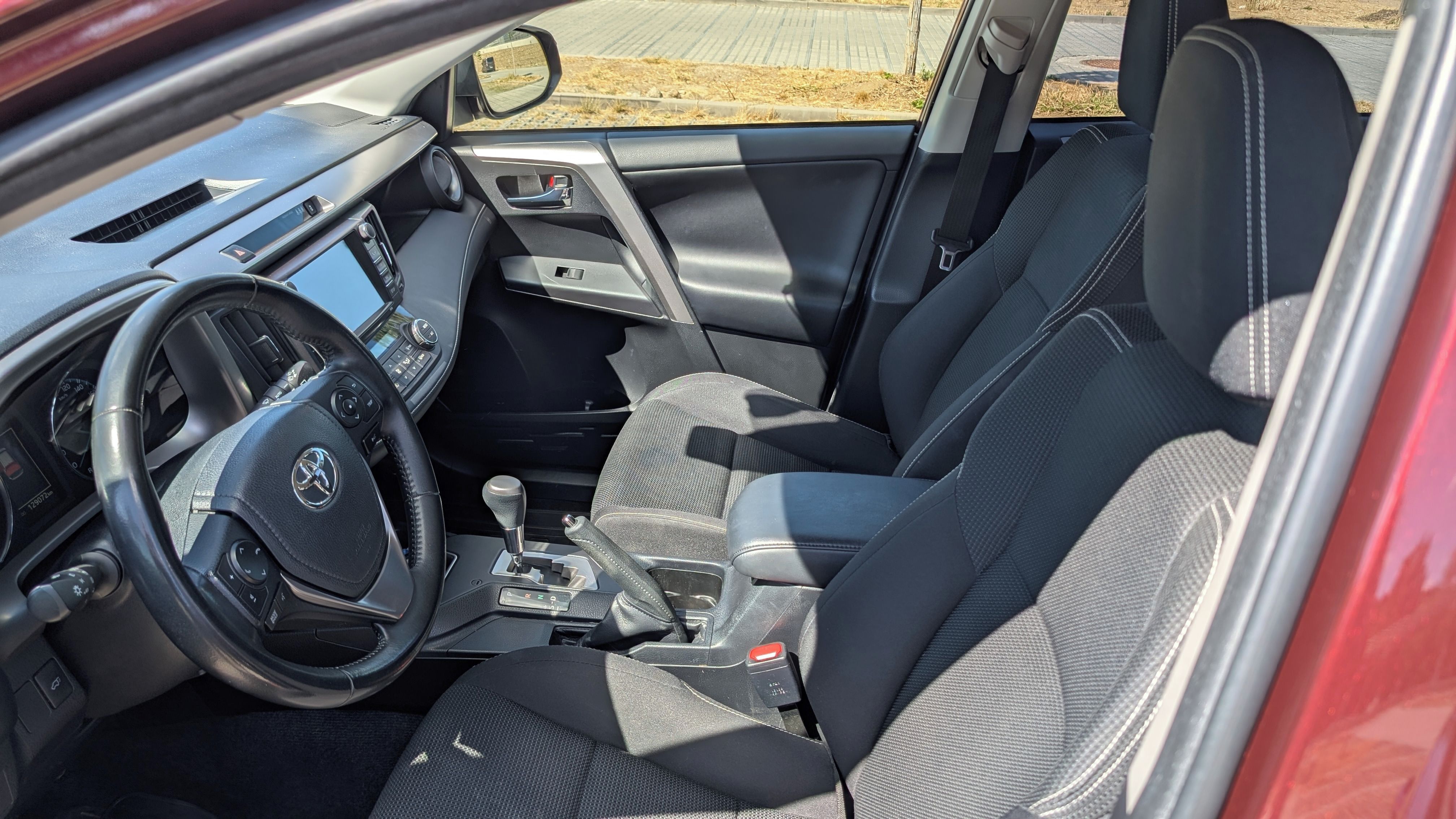 Toyota Rav4, 2.5 Hybrid, Automat - fotka 6