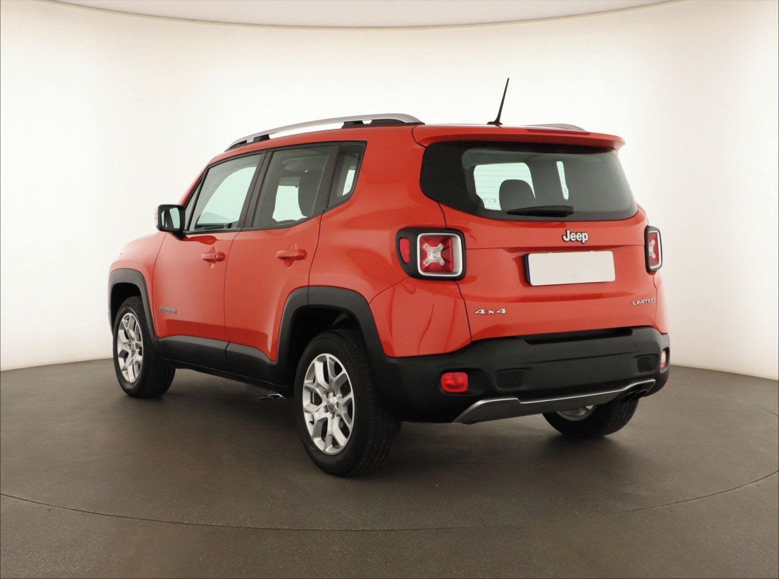 Jeep Renegade, 1.4 MultiAir, 4X4, Automat - fotka 4