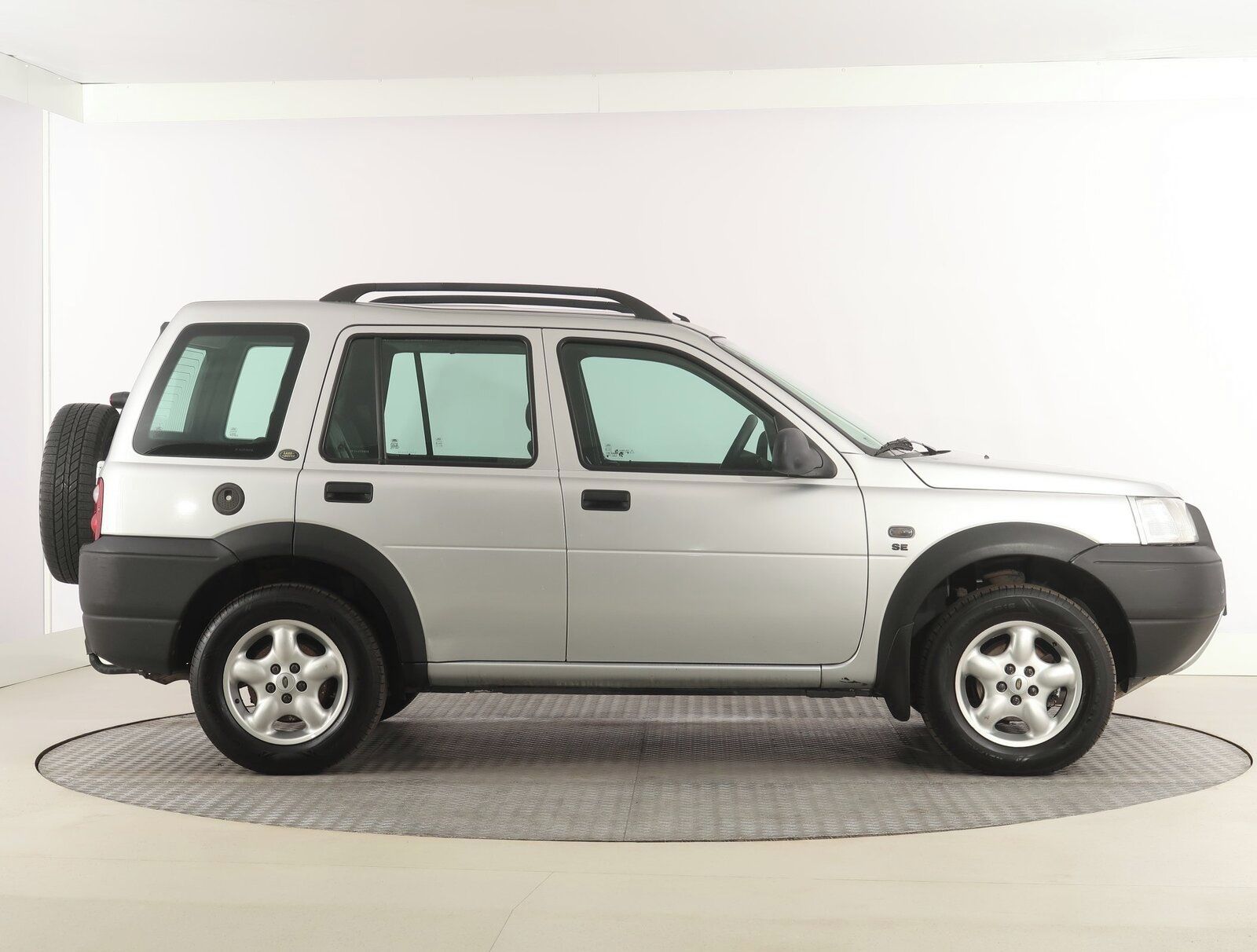 Land Rover Freelander, 2.0 TD4, 4X4, Tažné, polokůže - fotka 6