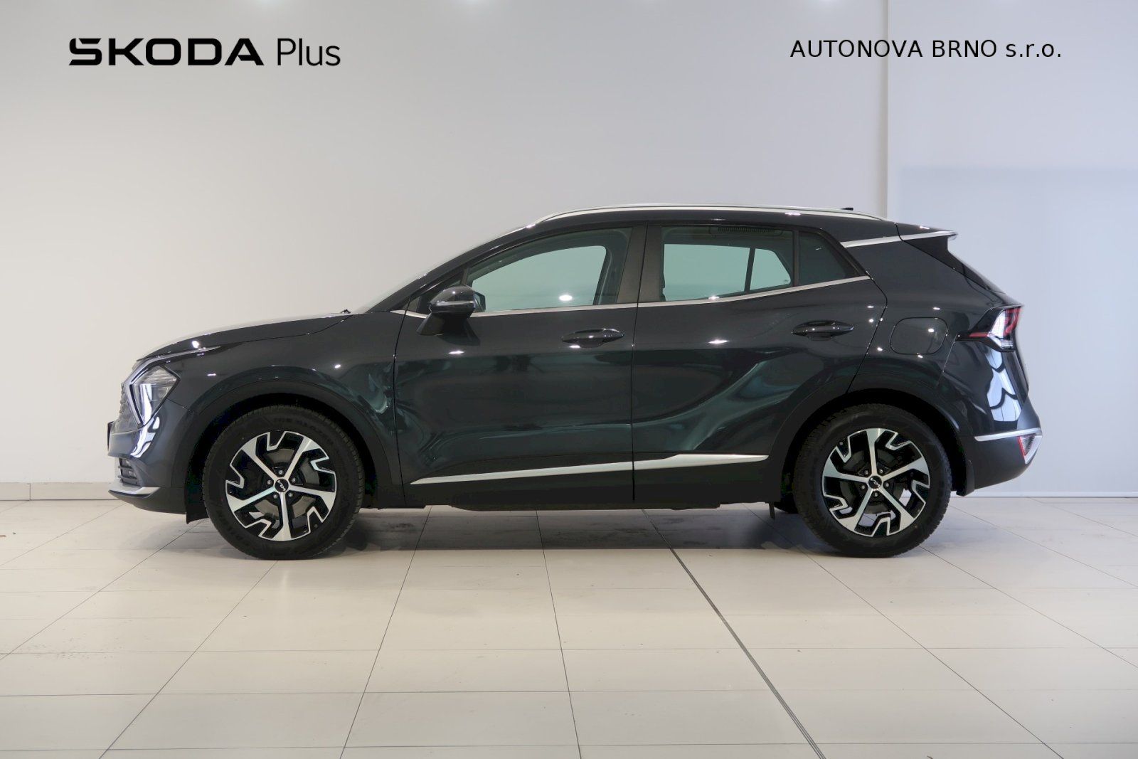 Kia Sportage, 1.6 T-GDI MHEV 110kW 4x2 Exclu - fotka 3