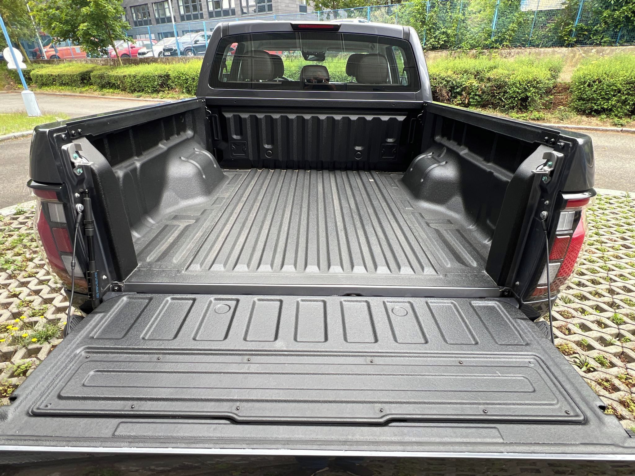 FOTON Tunland V7, 2.0 175k LUXURY SKLADEM - fotka 4