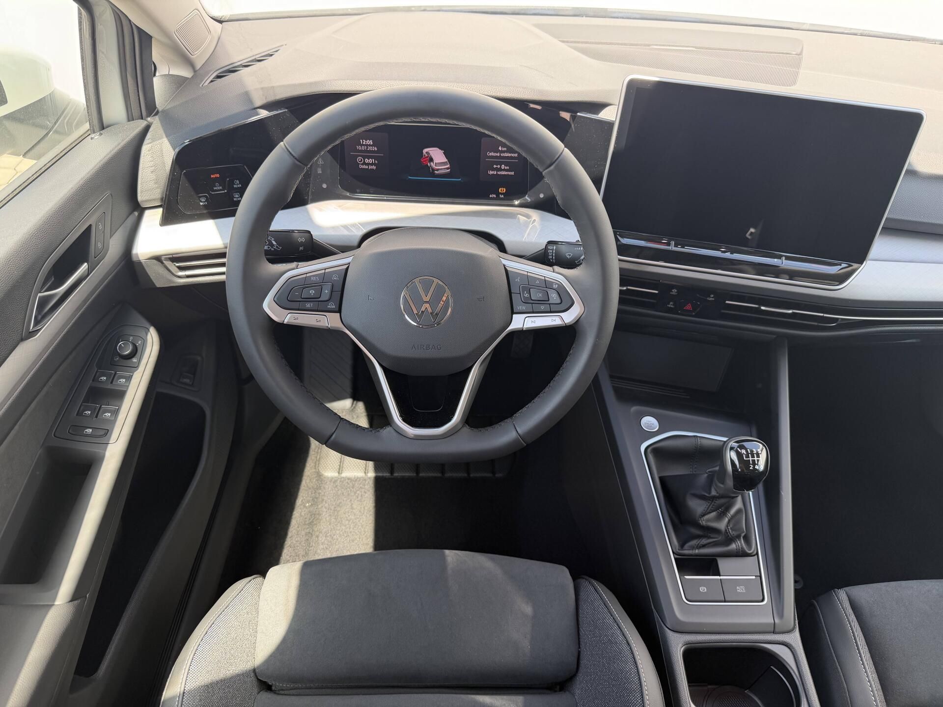 Volkswagen Golf, People 6G 1,5TSI - fotka 6