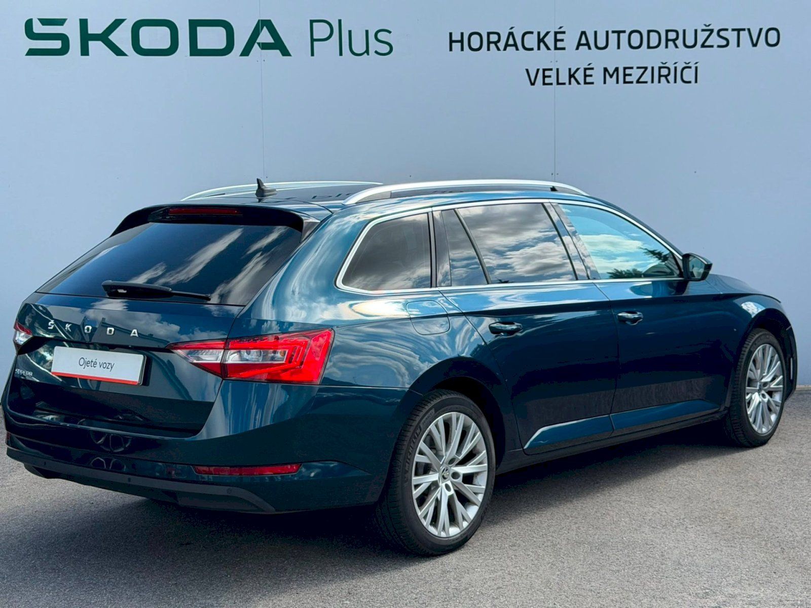 Škoda Superb, combi Style 2,0 TDI 110 kW 7° - fotka 2