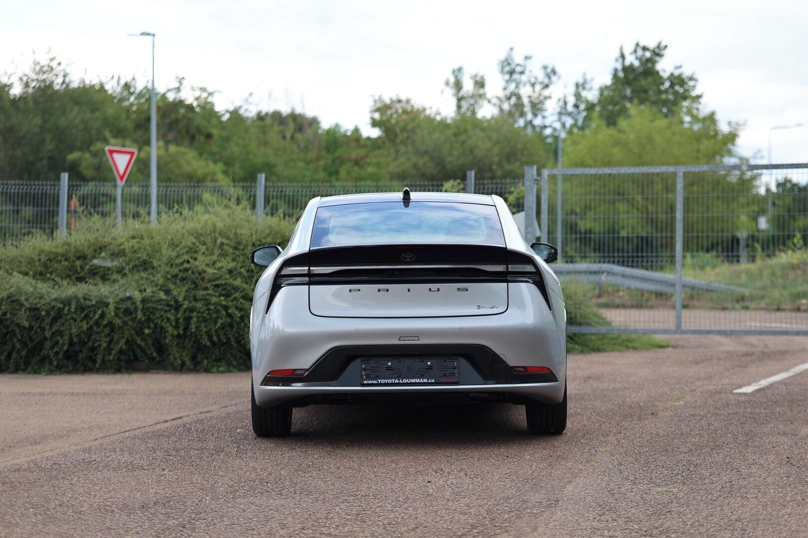 Toyota Prius, PHEV Prestige dodání září - fotka 6