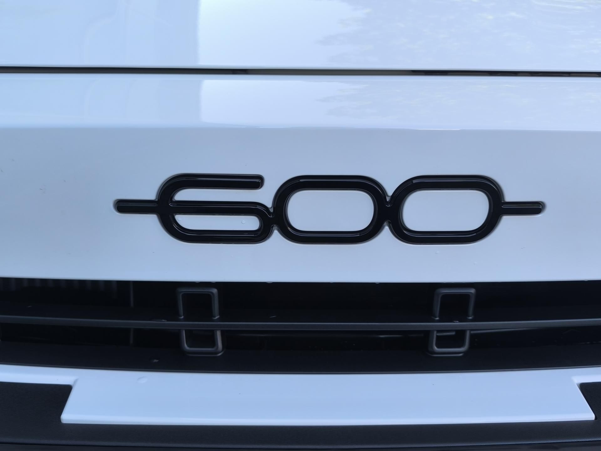 Fiat 600, Street 1.2 Turbo MT6 100k - fotka 3