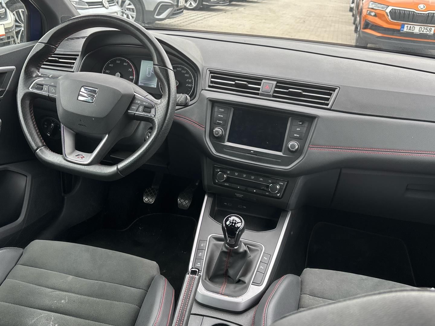 Seat Arona, 1.0 TSI / 81 kW FR - fotka 5