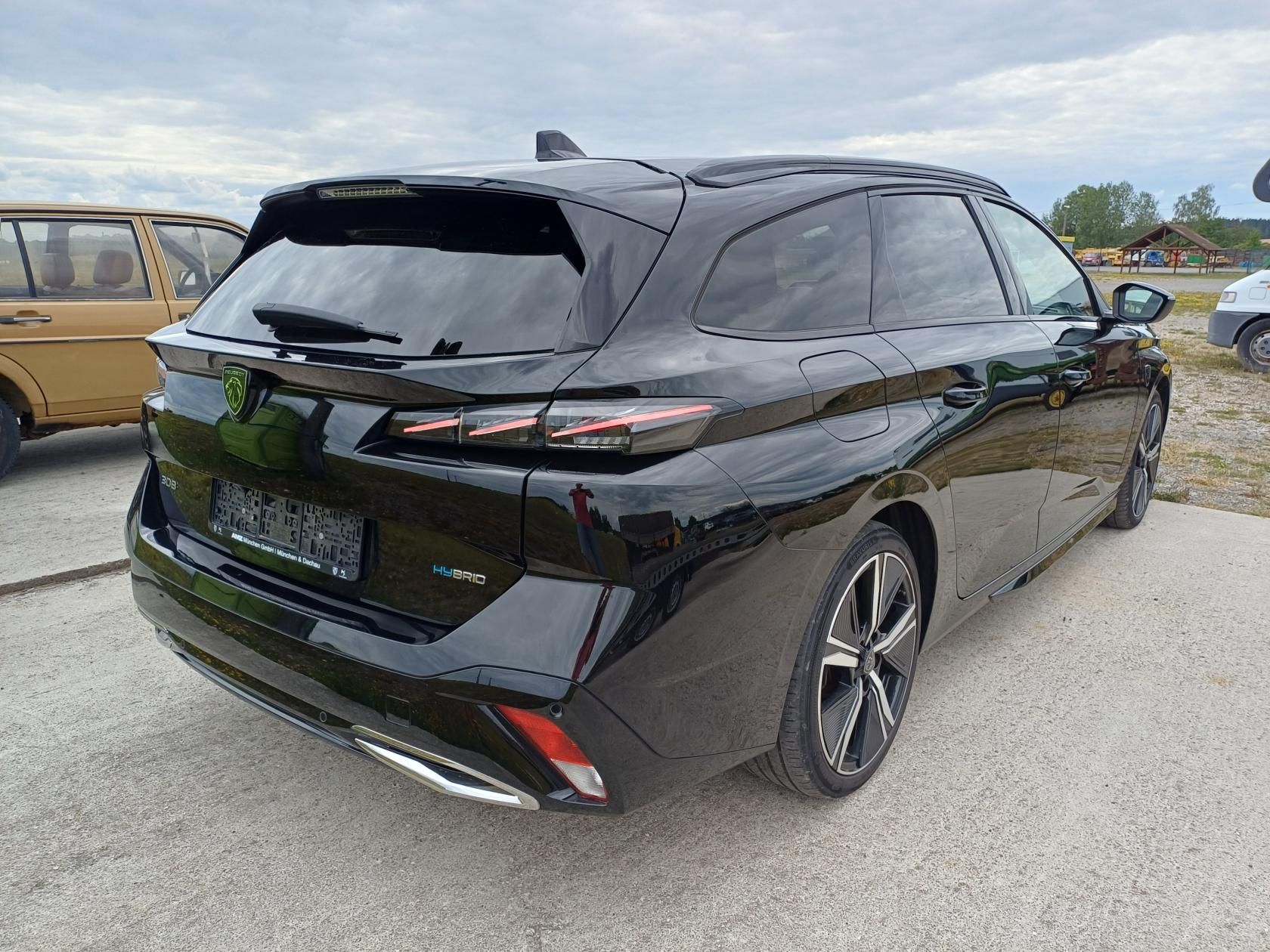 Peugeot 308, SW GT 1.6 PHEV 180k. DPH - fotka 4