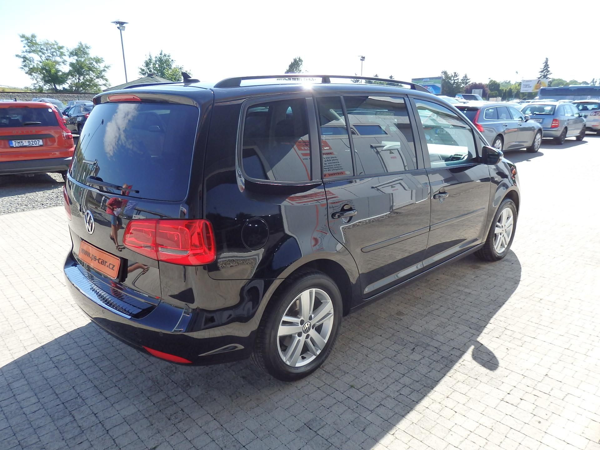 Volkswagen Touran, 1,4 TSI 103 KW MATCH, KLIMA - fotka 4