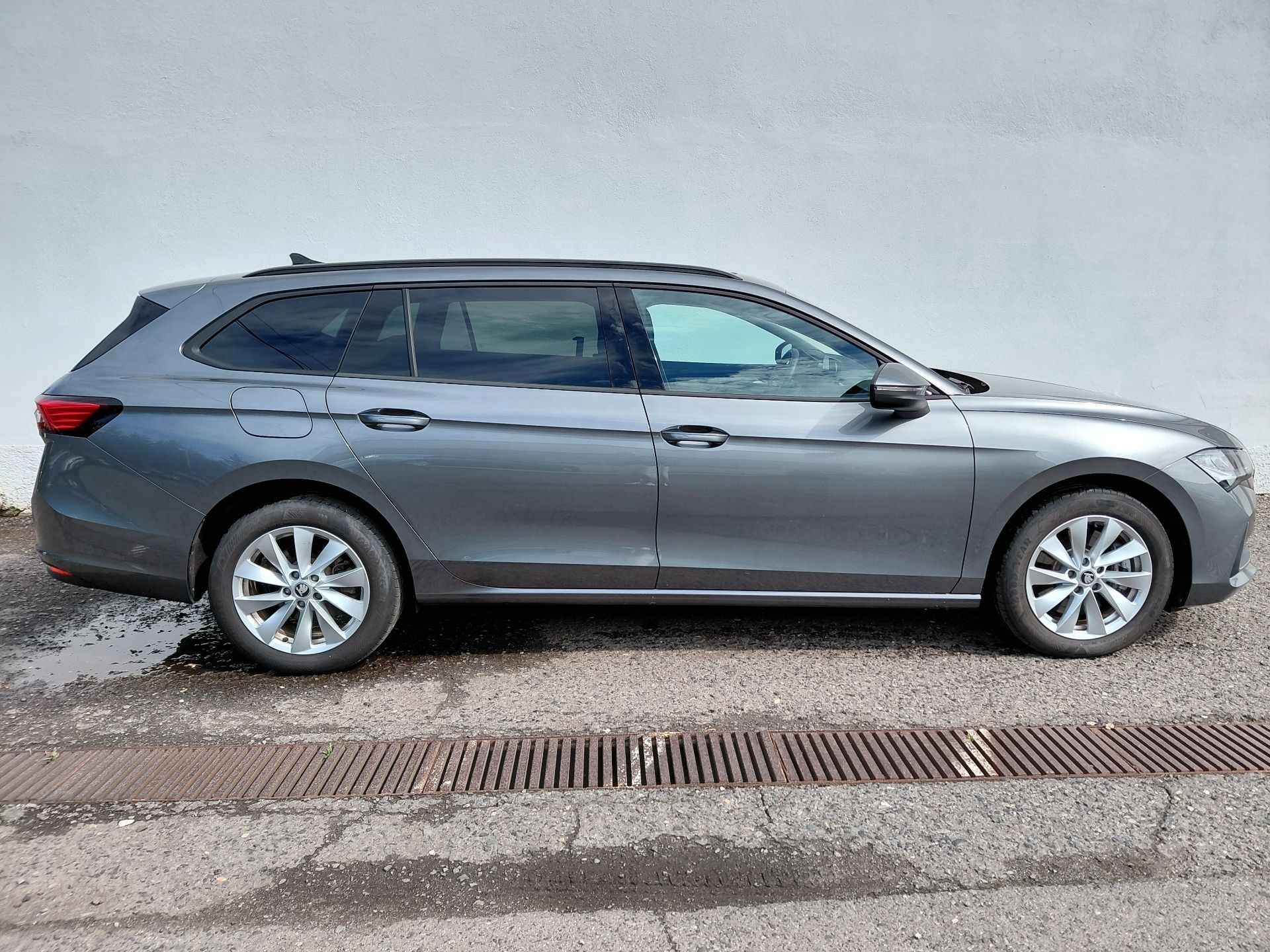 Škoda Superb, Combi iV 1,5 TSI / iV 150 kW - fotka 6